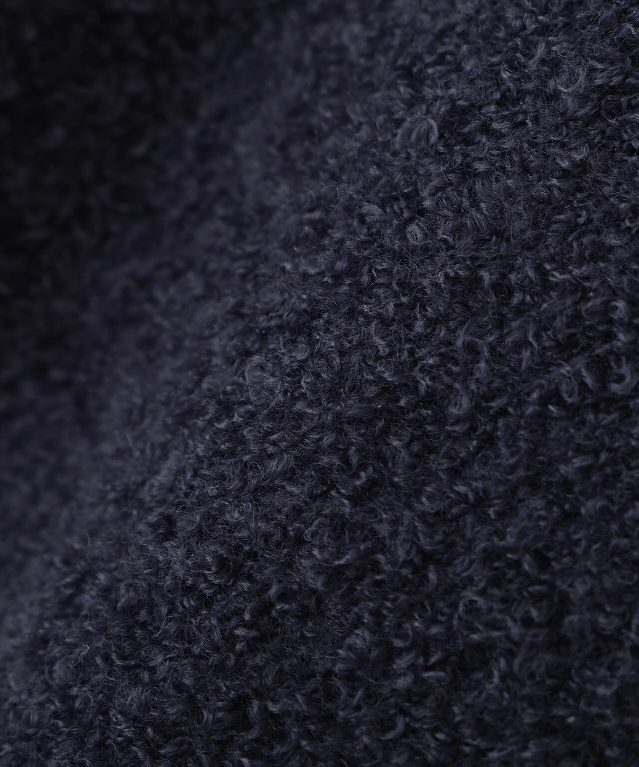 《EDIT COLOGNE》ブークレカーディガン