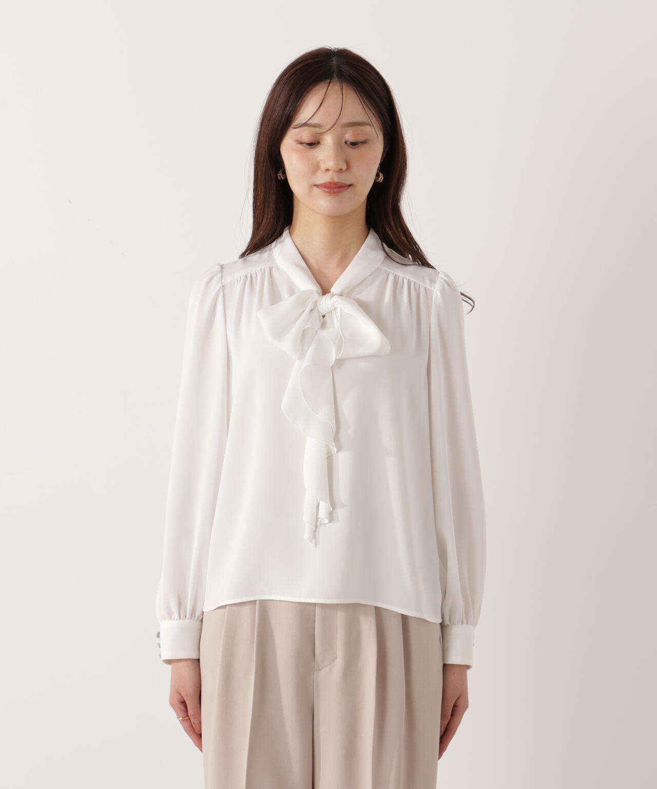 <ウォッシャブル>ラッフルリボンブラウス