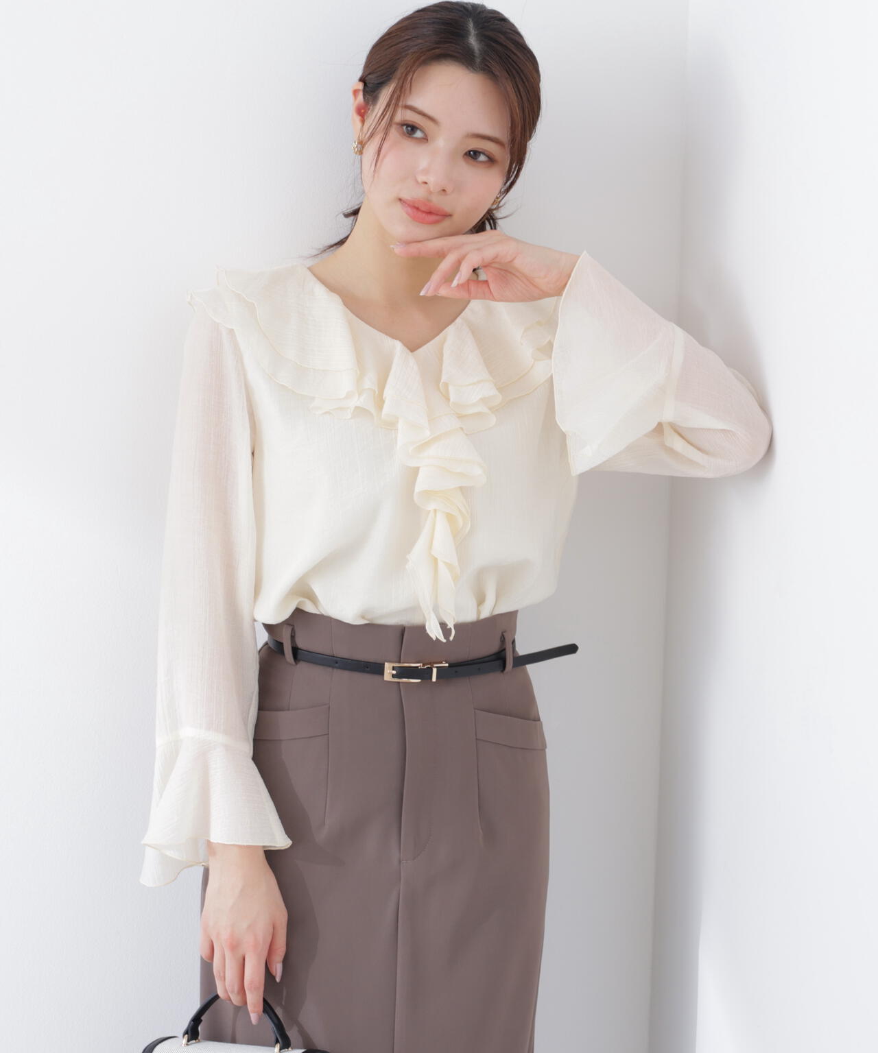 シアー楊柳ラッフルブラウス