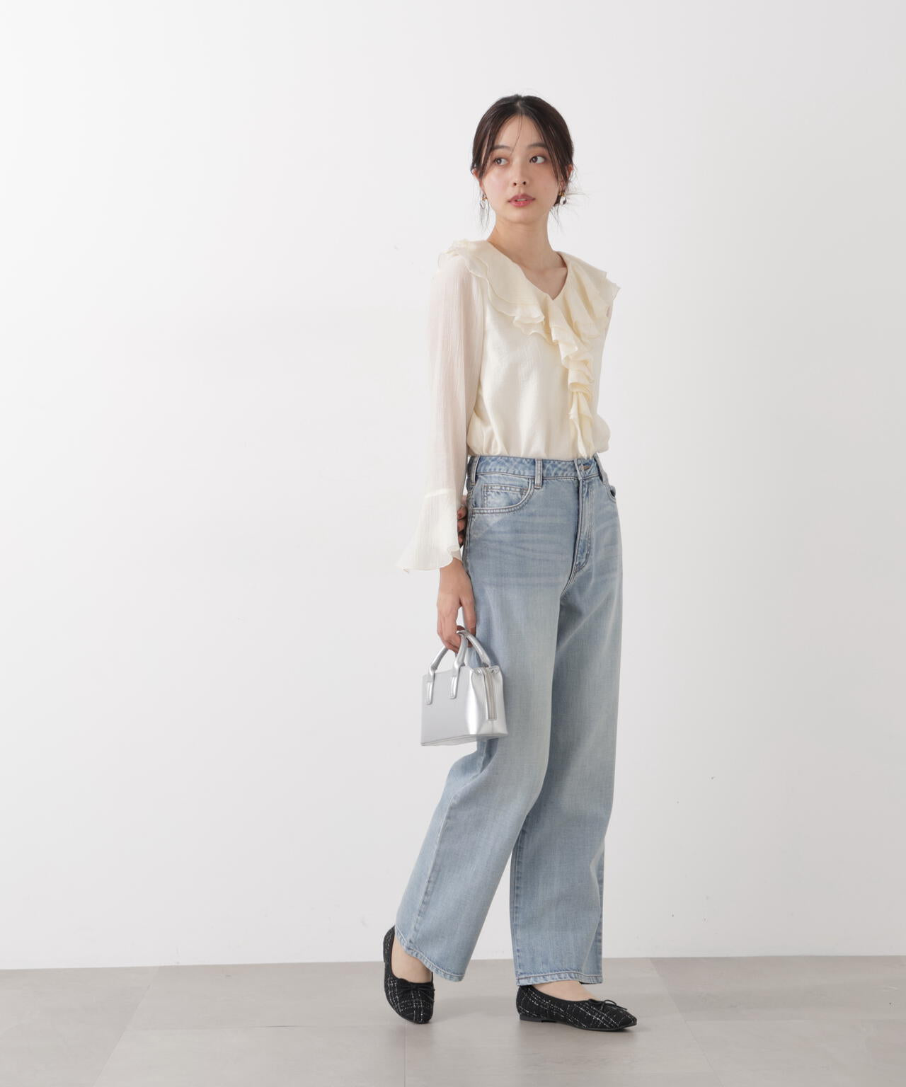 シアー楊柳ラッフルブラウス