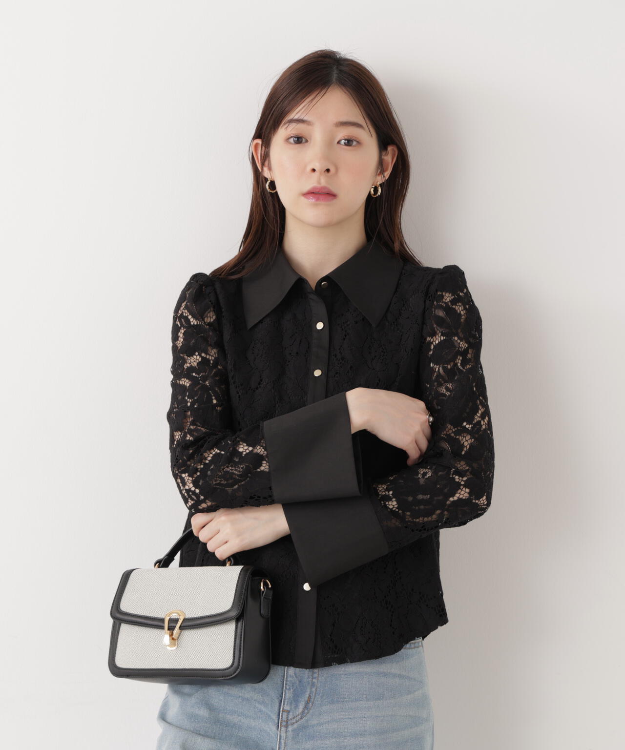 <ウォッシャブル>ビッグ衿レースブラウス