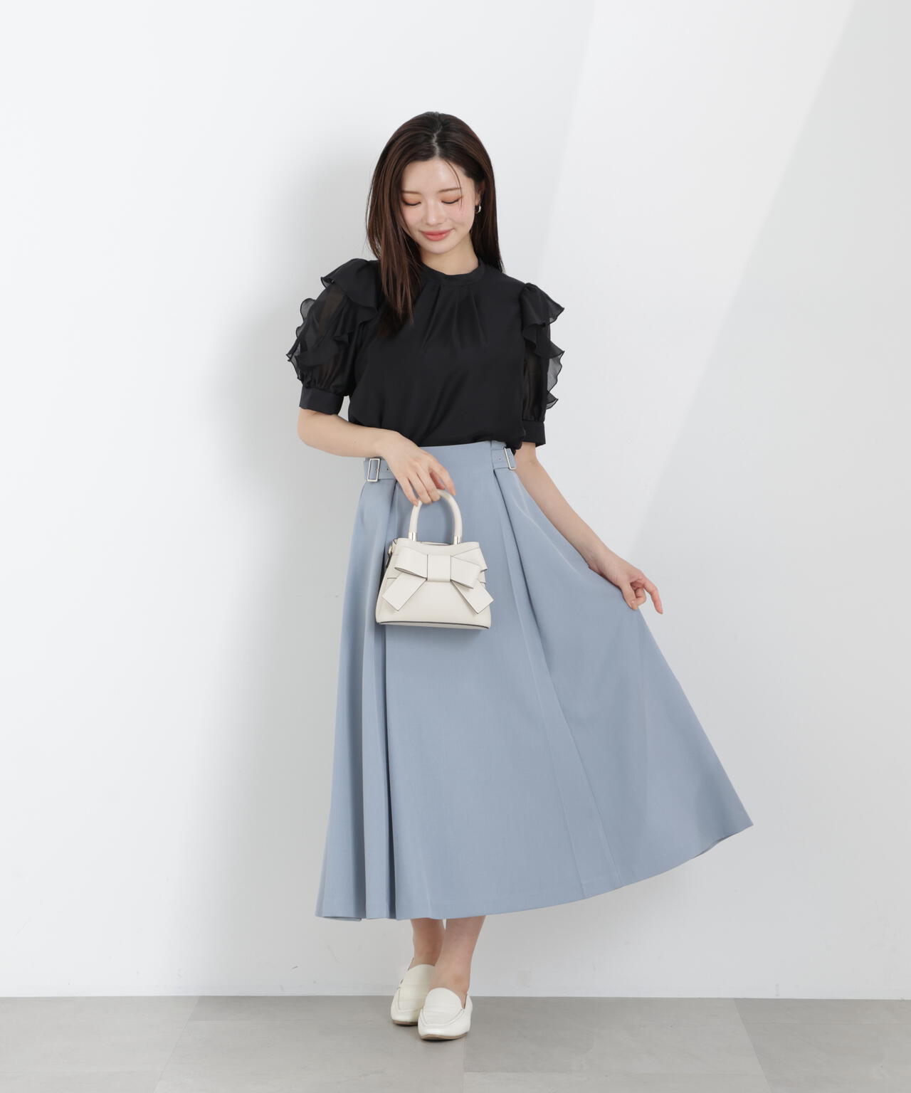【6/5~6/7 オンライン限定2buy10%OFF対象】<ウォッシャブル>フリルスリーブタックブラウス