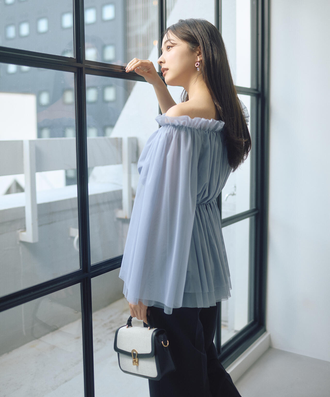 model:165cm B:82 W:59 H:86 S:25cm 着用サイズ:M