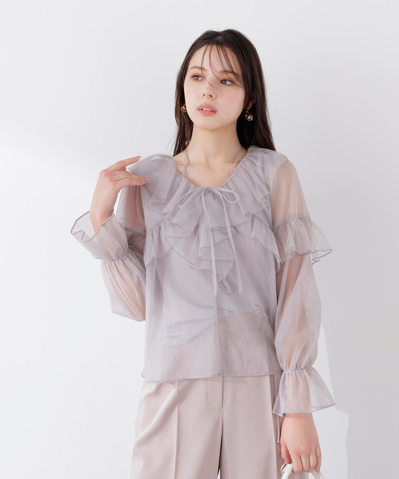 チュールラッフルブラウス【WEB・一部店舗限定】