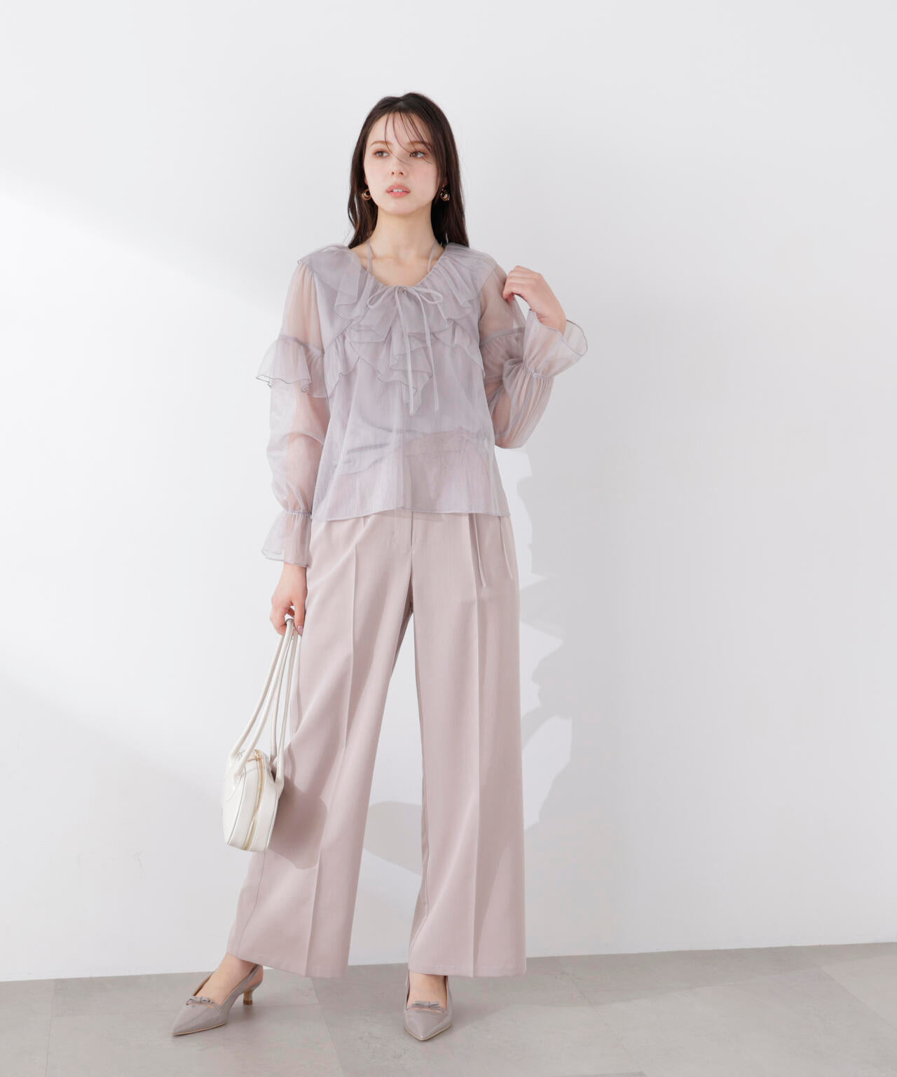 チュールラッフルブラウス【WEB・一部店舗限定】