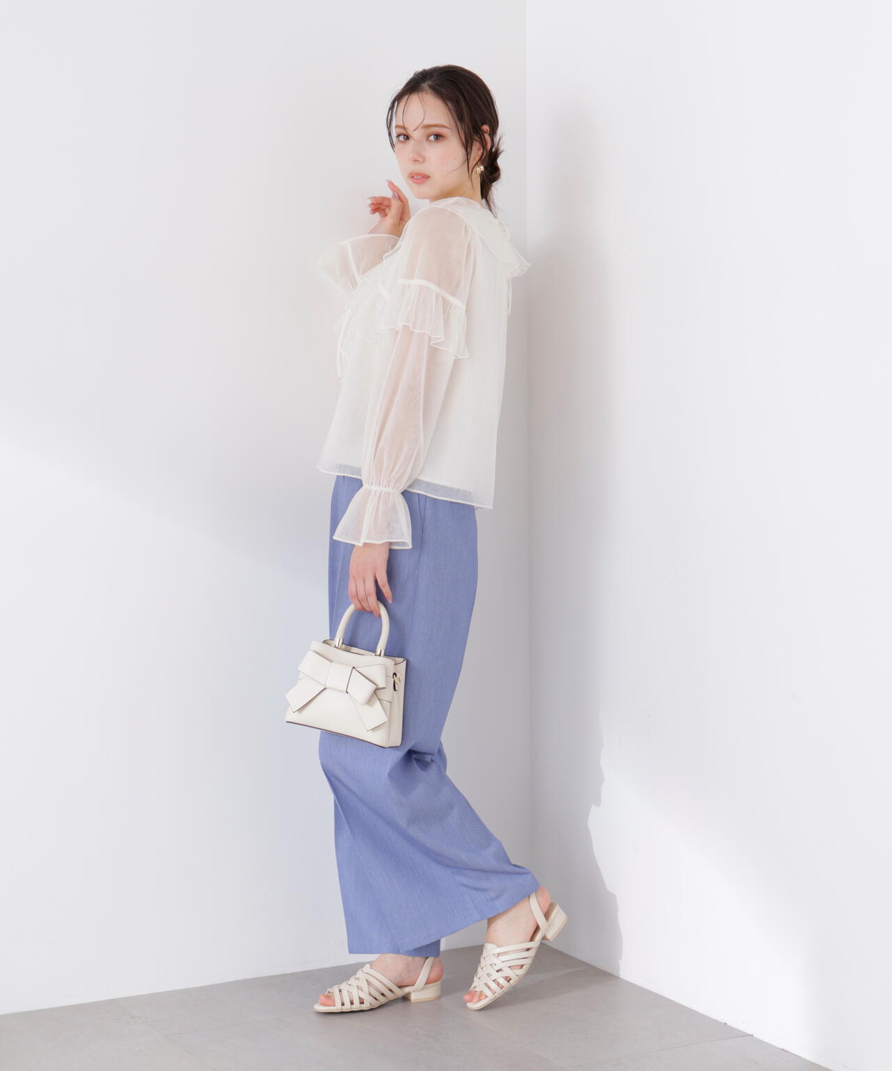 チュールラッフルブラウス【WEB・一部店舗限定】