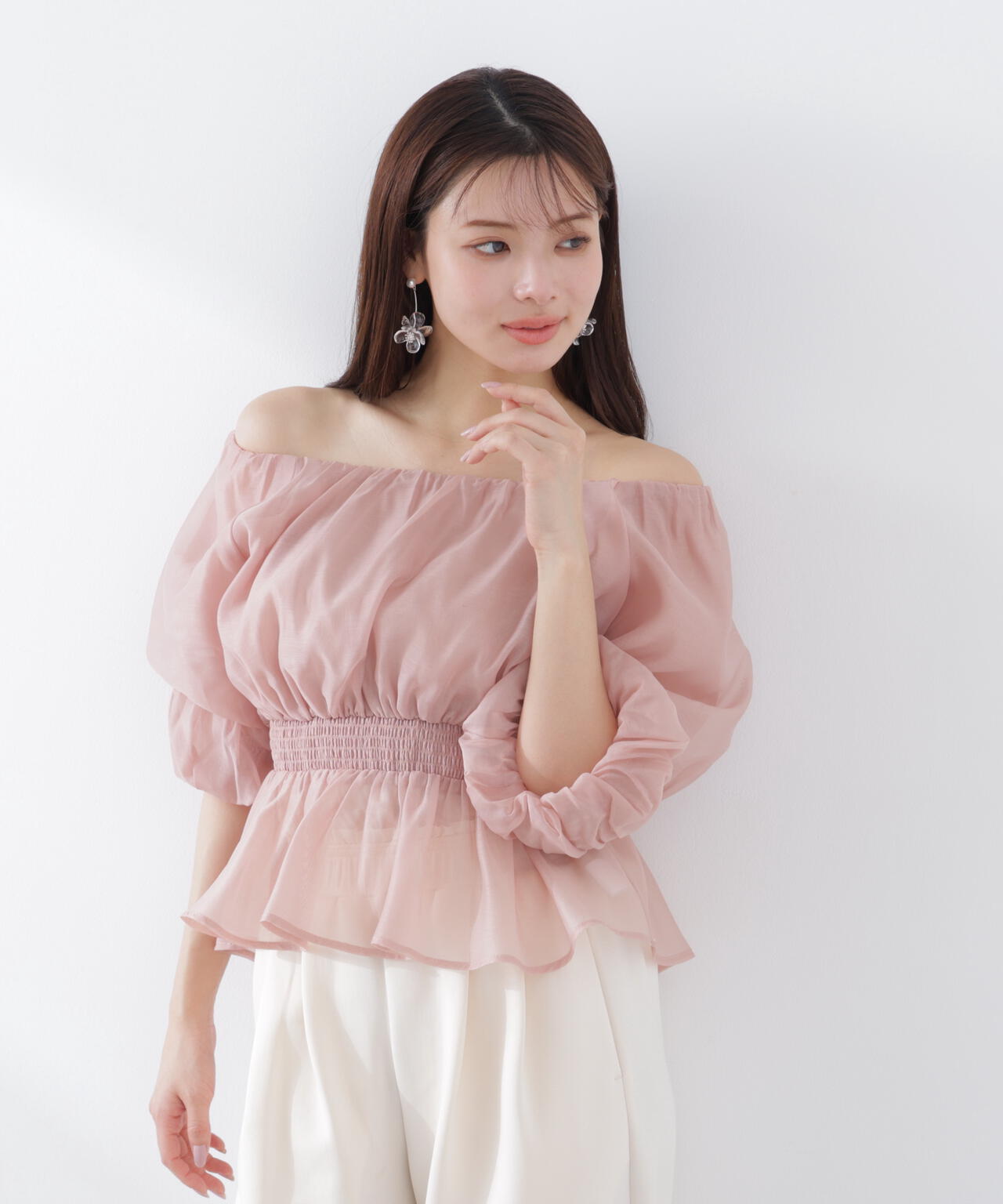 <加藤栞さん着用>2wayオフショルフィッシュテールブラウス