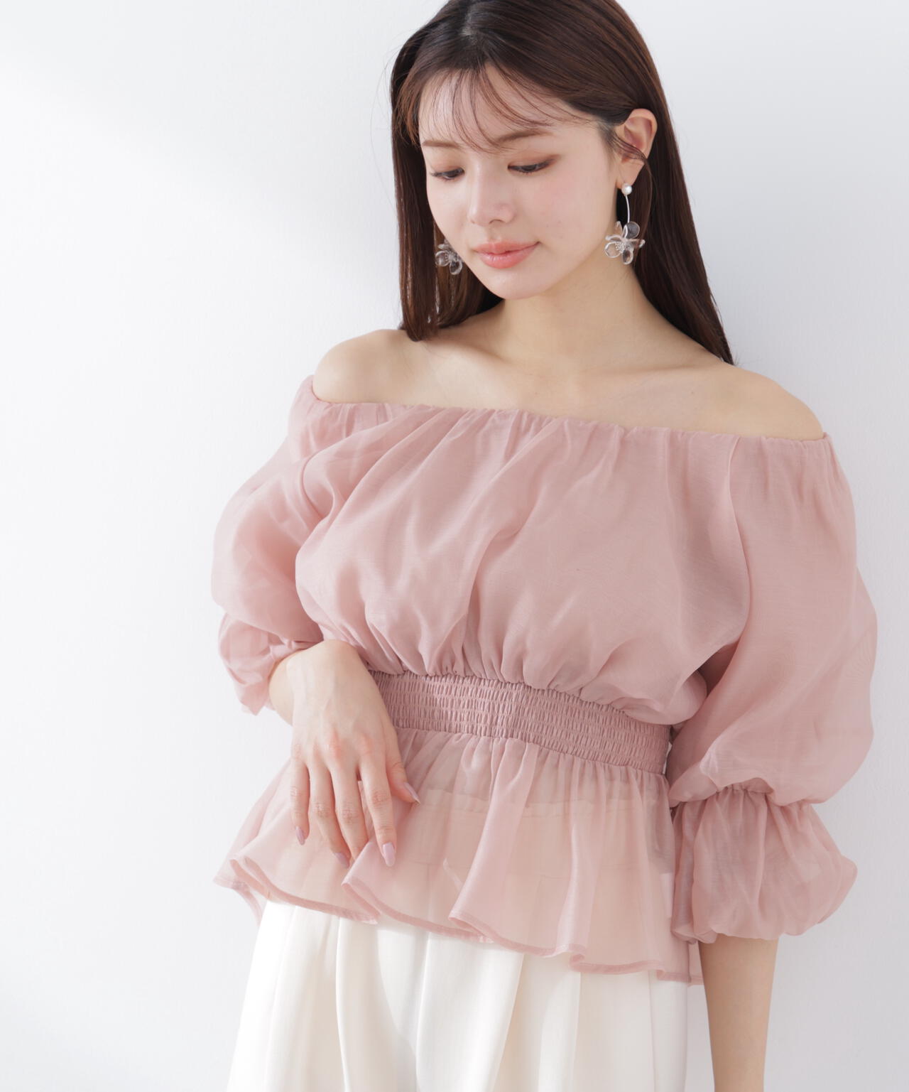 <加藤栞さん着用>2wayオフショルフィッシュテールブラウス