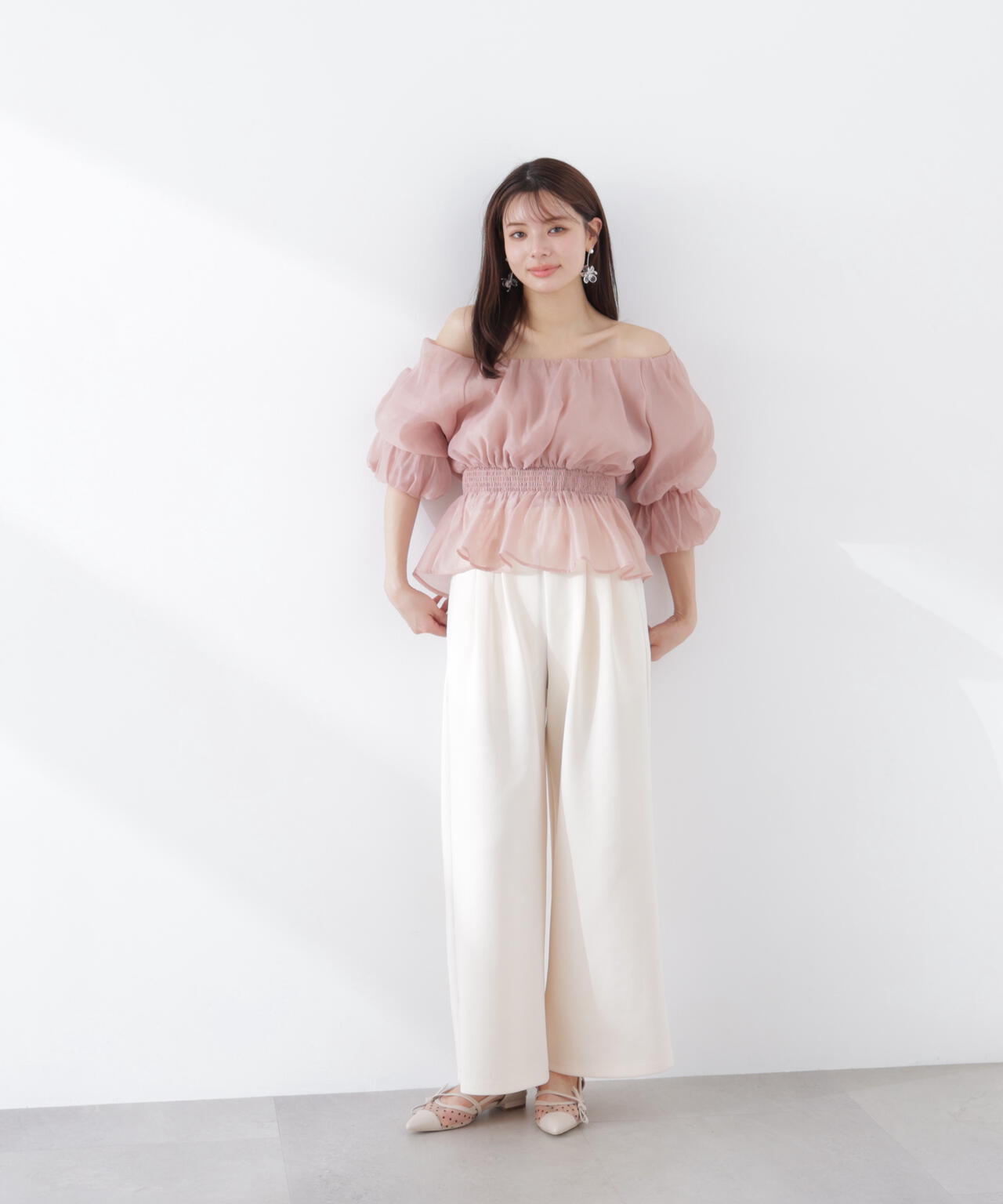 <加藤栞さん着用>2wayオフショルフィッシュテールブラウス