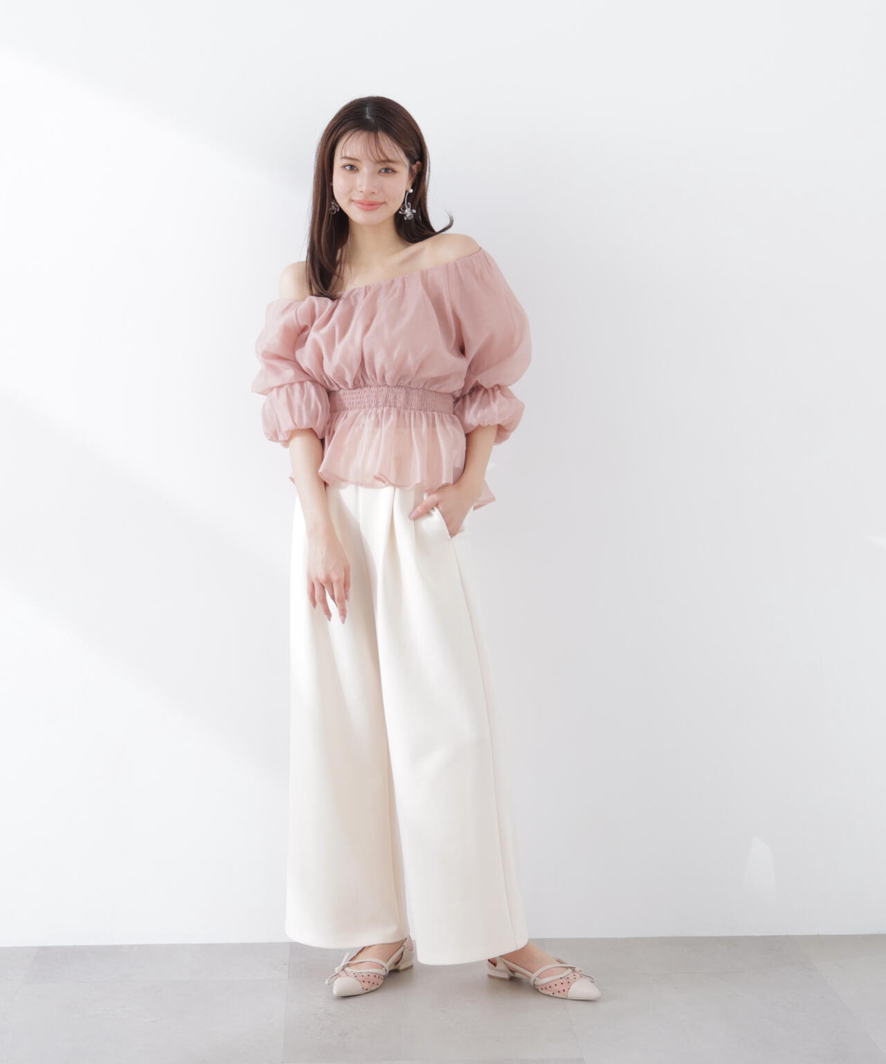<加藤栞さん着用>2wayオフショルフィッシュテールブラウス