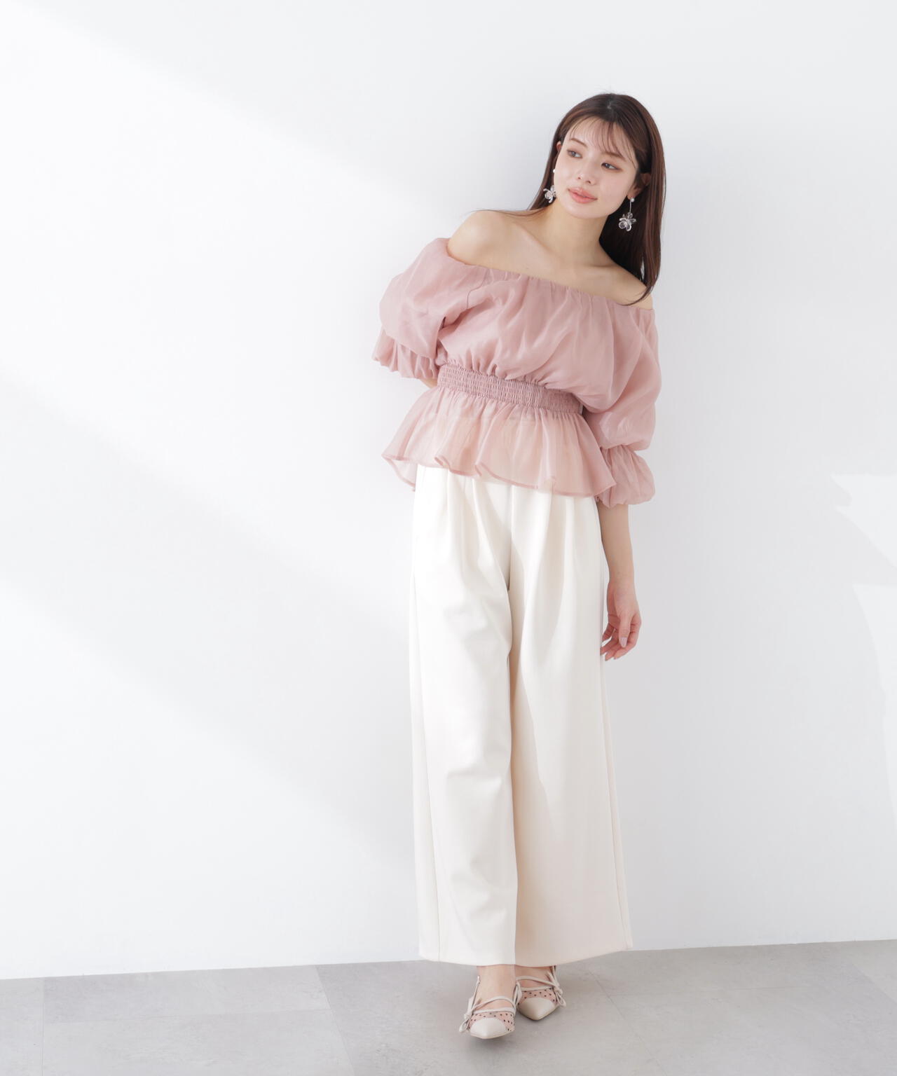 <加藤栞さん着用>2wayオフショルフィッシュテールブラウス
