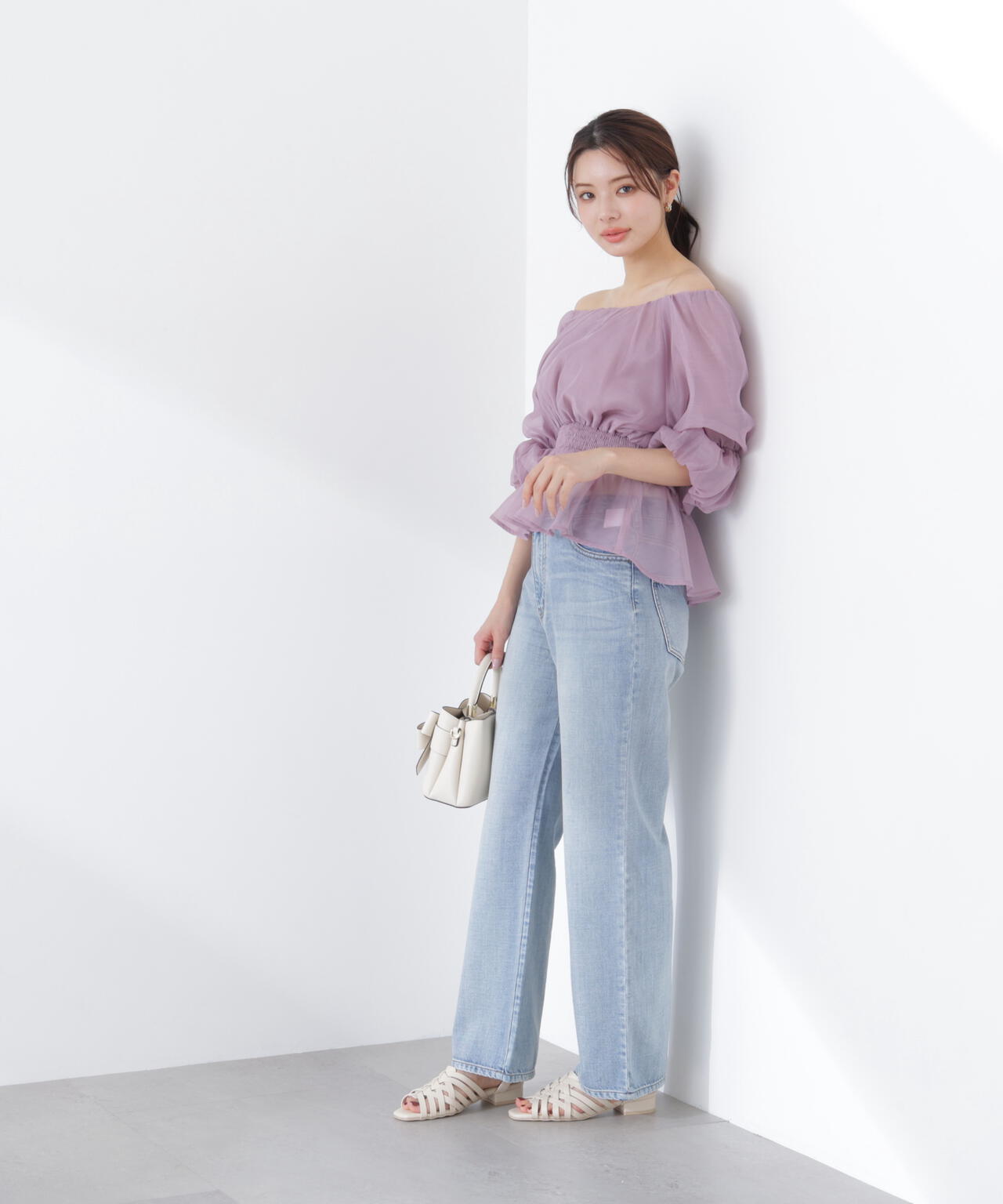 <加藤栞さん着用>2wayオフショルフィッシュテールブラウス
