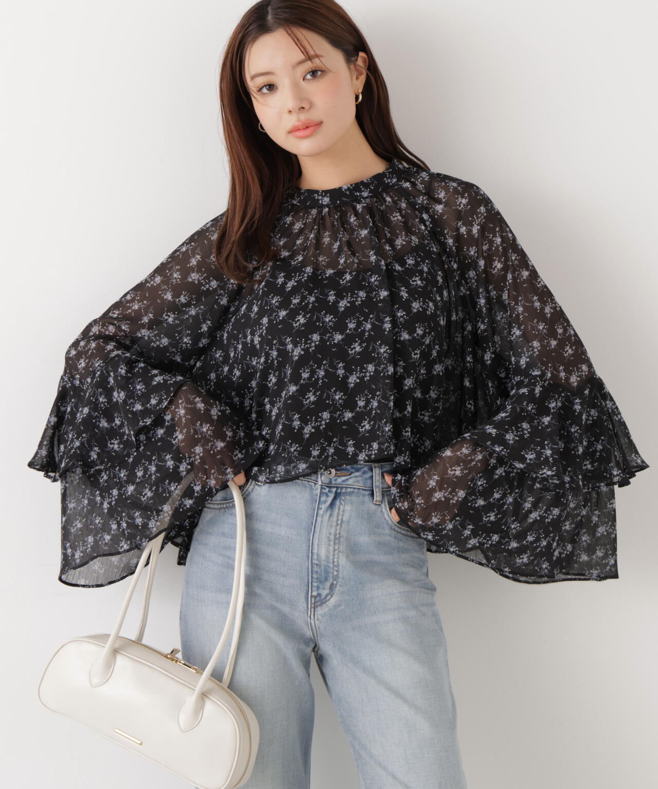 <ウォッシャブル>〈a/mie〉ジョーゼットボリュームブラウス