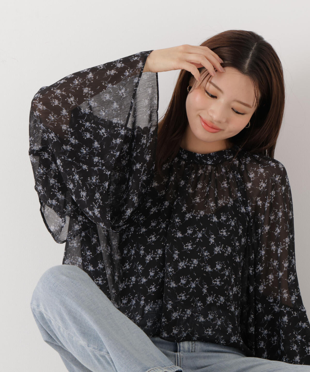 <ウォッシャブル>〈a/mie〉ジョーゼットボリュームブラウス