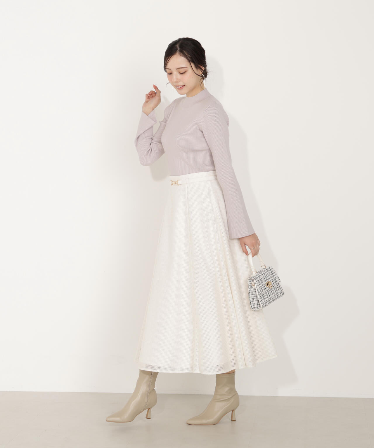 ビット付きシアーメッシュスカート