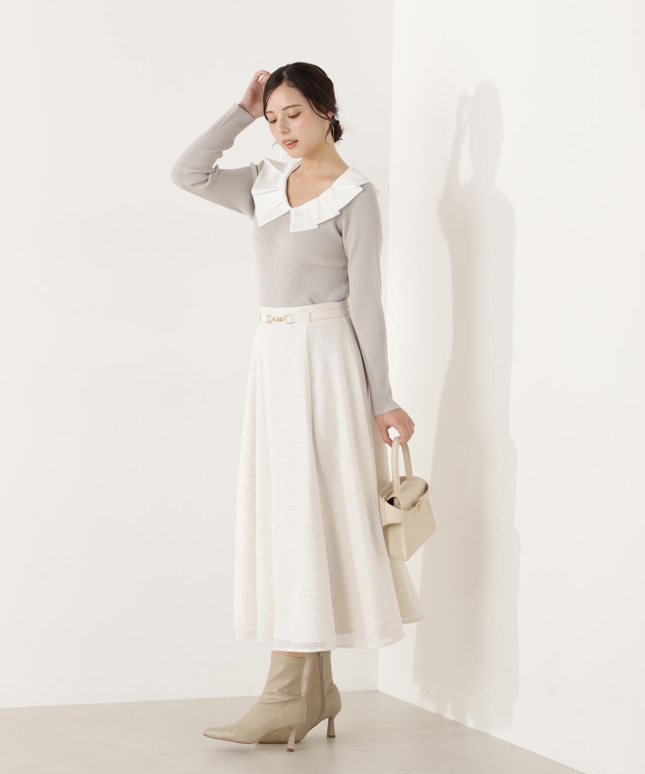 ビット付きシアーメッシュスカート