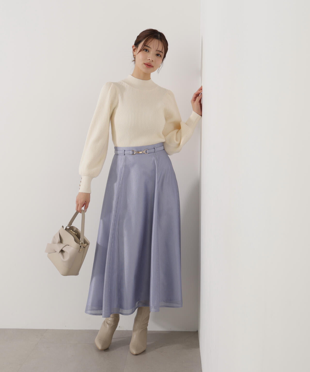 ビット付きシアーメッシュスカート