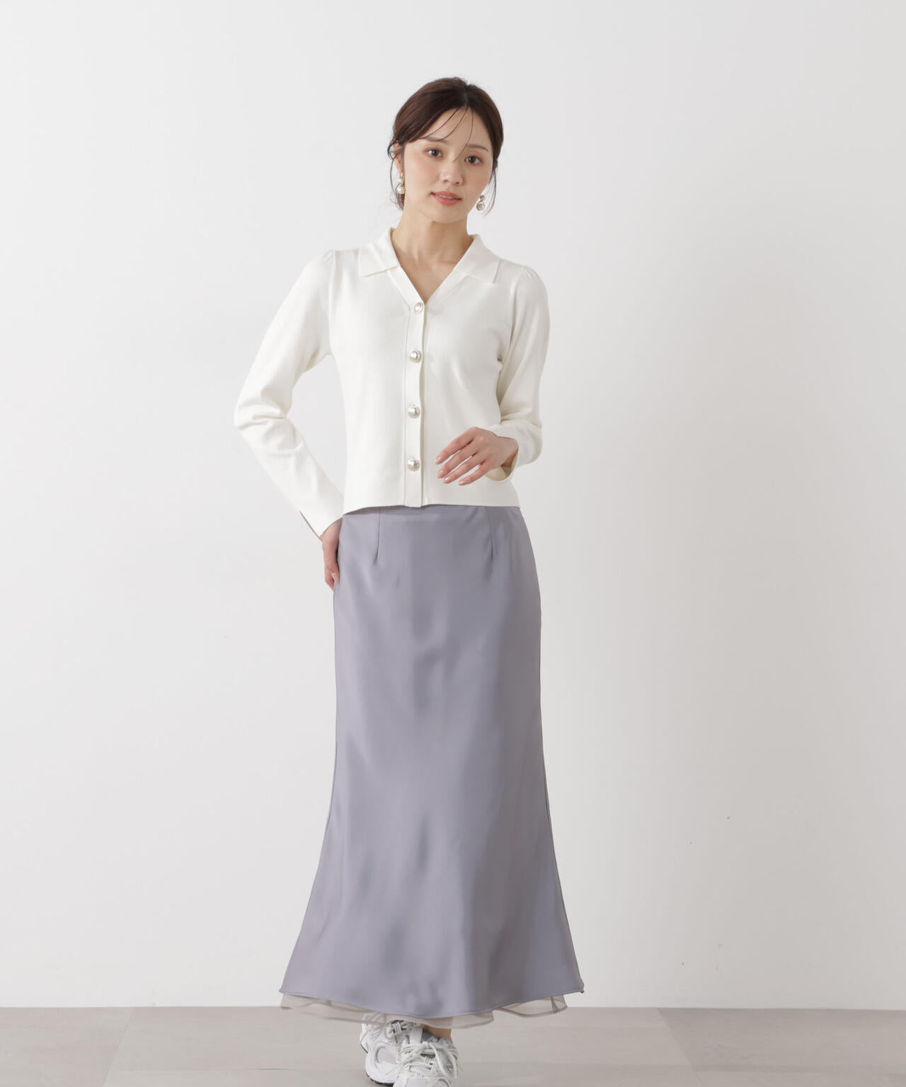 ナローサテンスカート