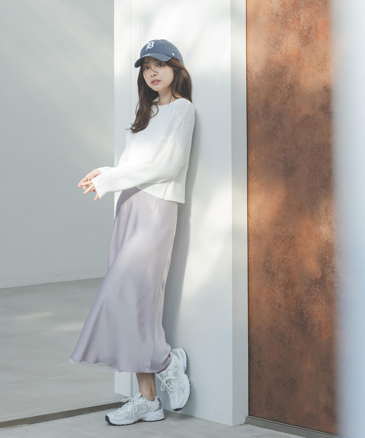 ナローサテンスカート