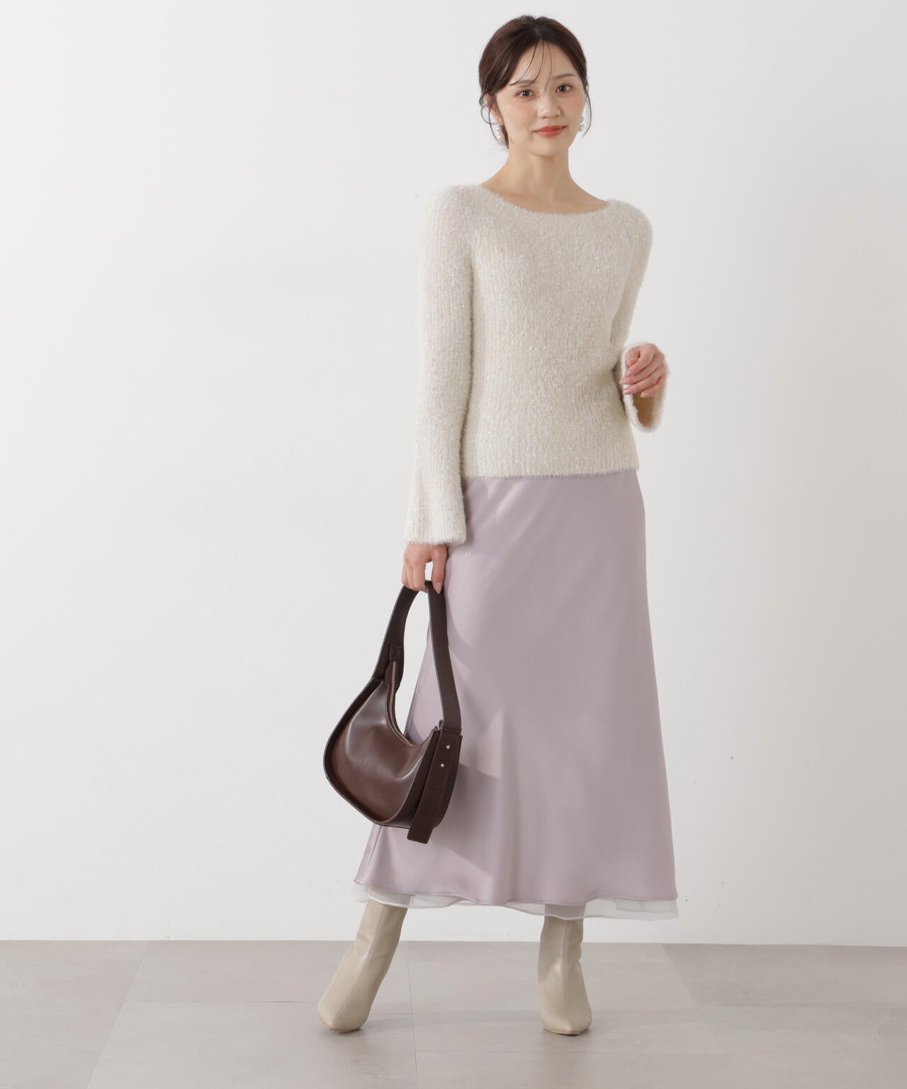 ナローサテンスカート