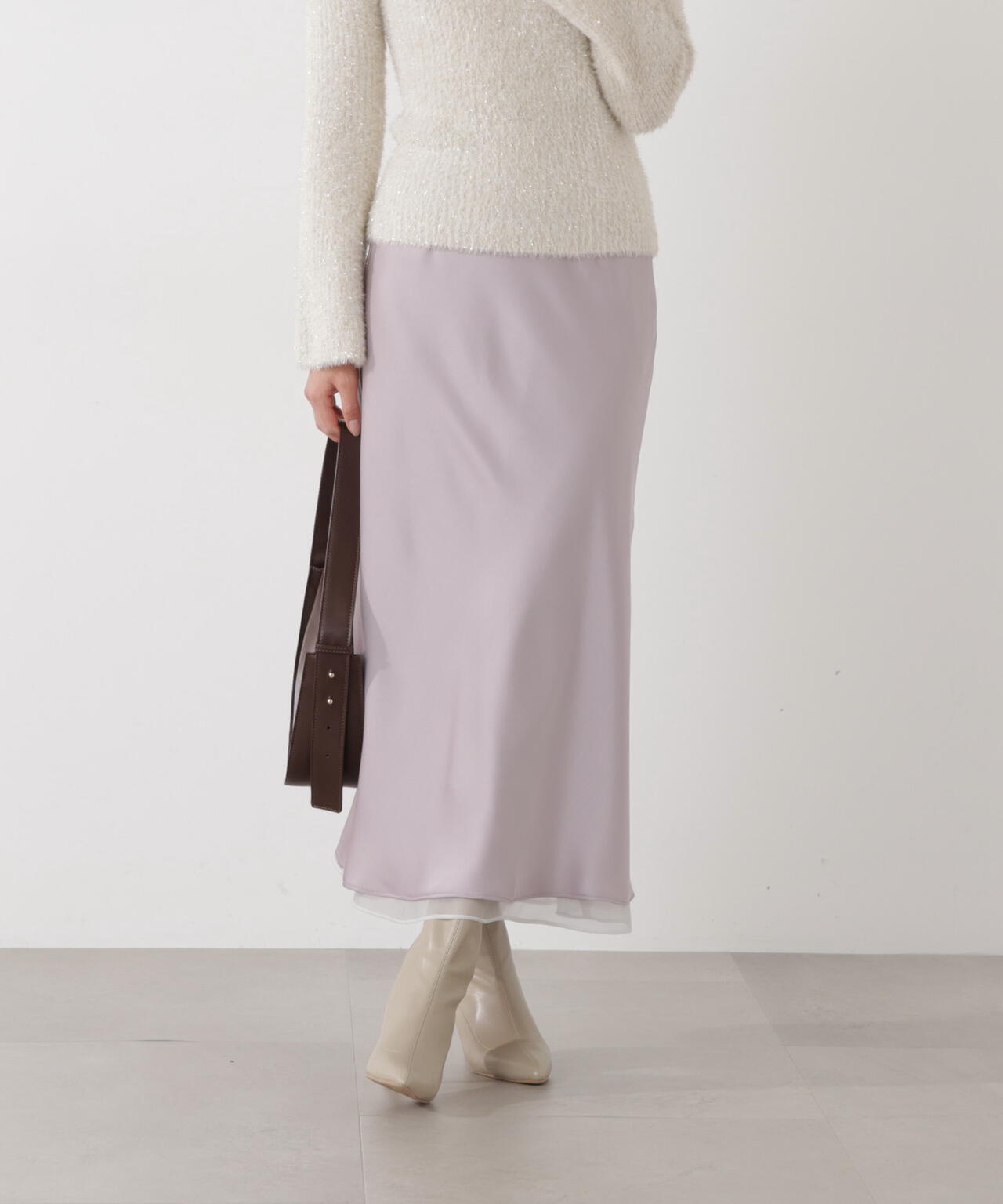 ナローサテンスカート
