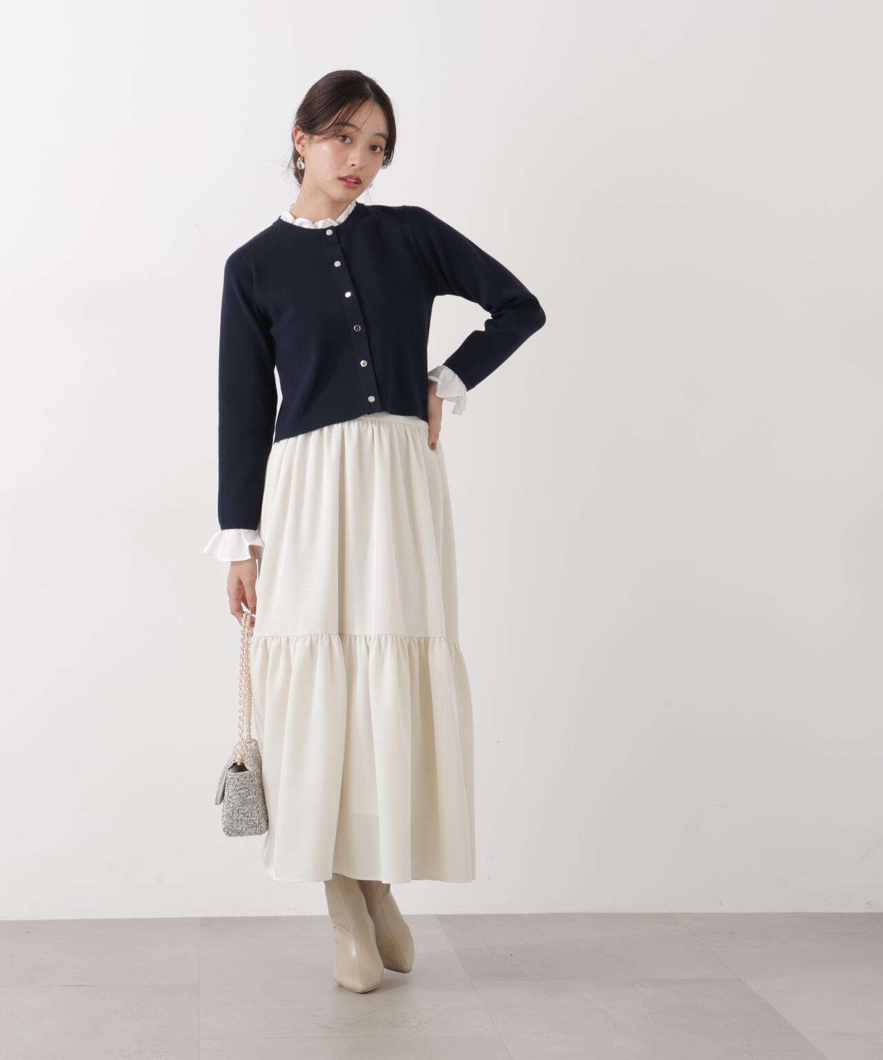 ニュアンスサテンティアードスカート