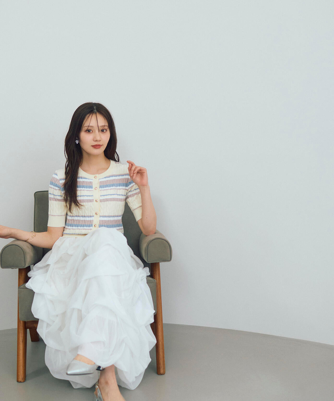 model:166cm B:78 W:56 H:83 S:24.5cm 着用サイズ:M