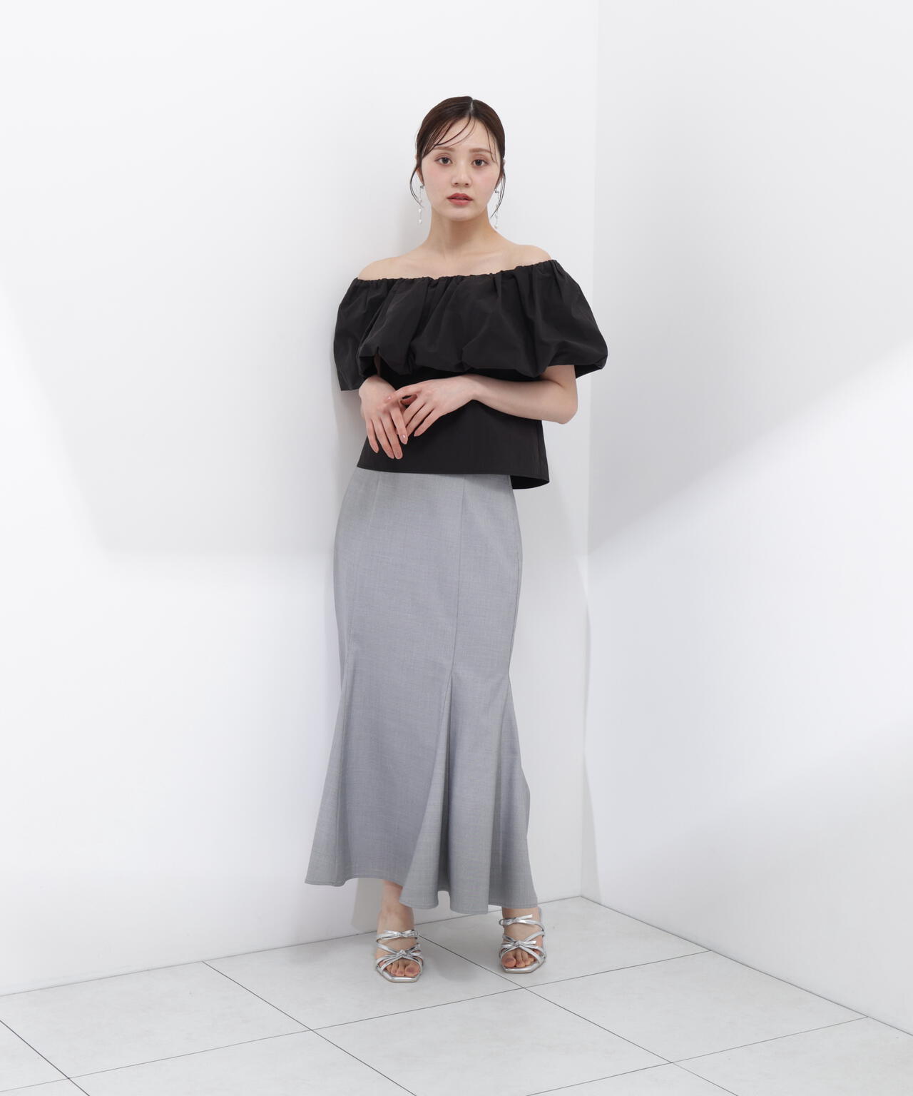 166cm B:78 W:56 H:83 S:24.5cm 着用サイズ:M