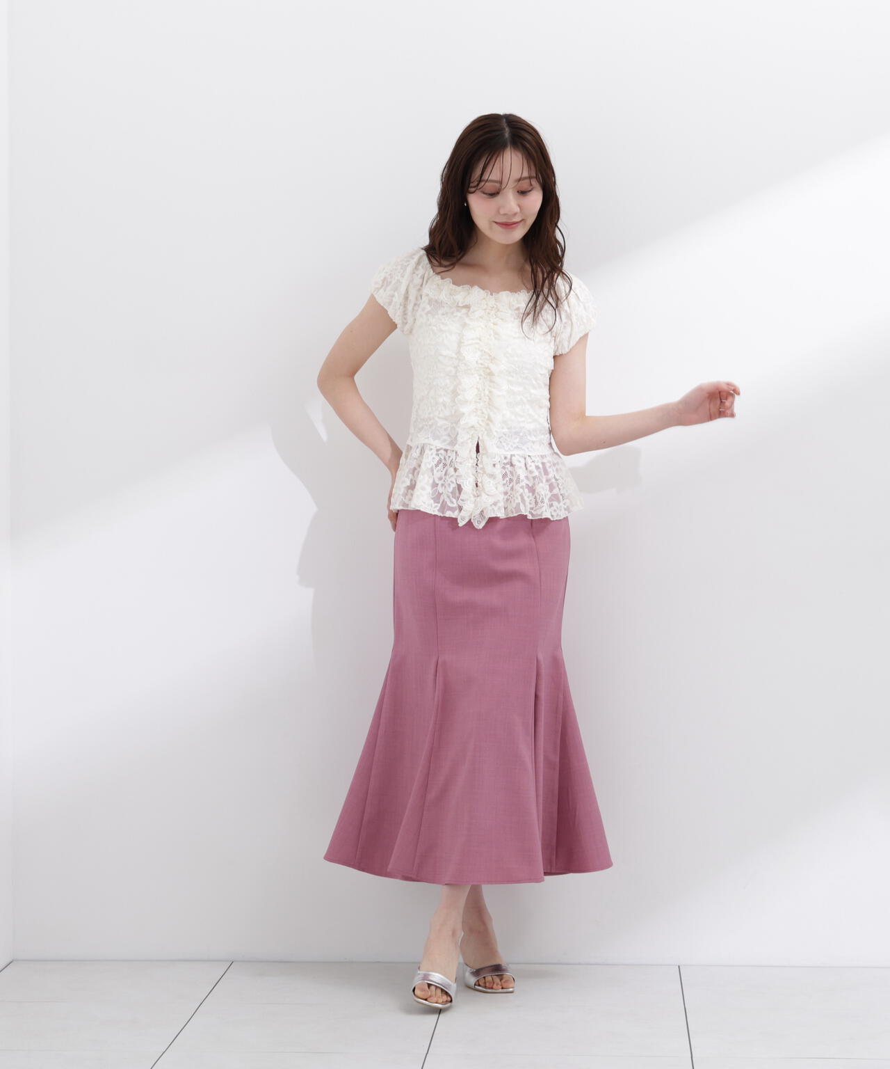 166cm B:78 W:56 H:83 S:24.5cm 着用サイズ:M