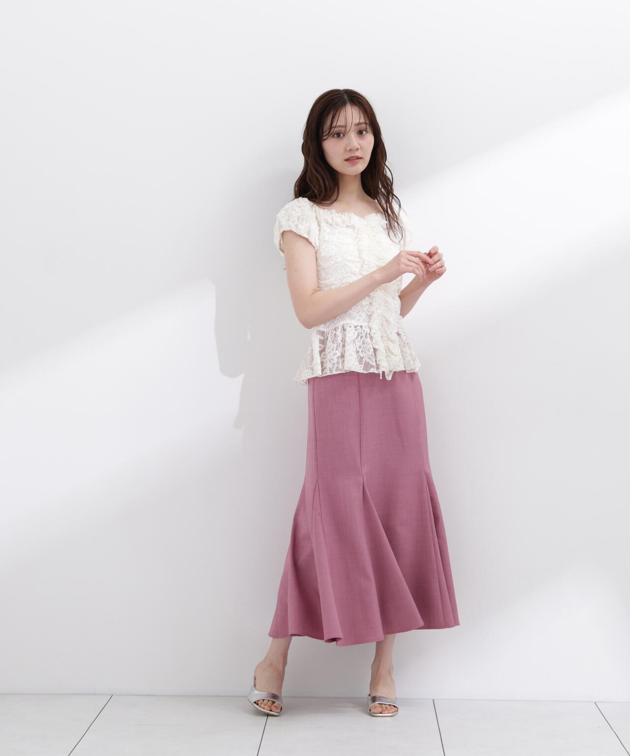 166cm B:78 W:56 H:83 S:24.5cm 着用サイズ:M