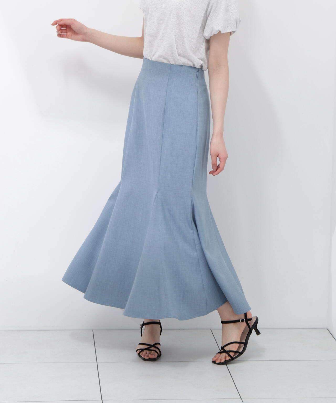 166cm B:78 W:56 H:83 S:24.5cm 着用サイズ:M