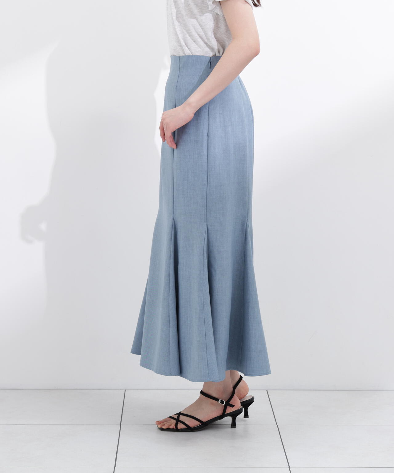 166cm B:78 W:56 H:83 S:24.5cm 着用サイズ:M