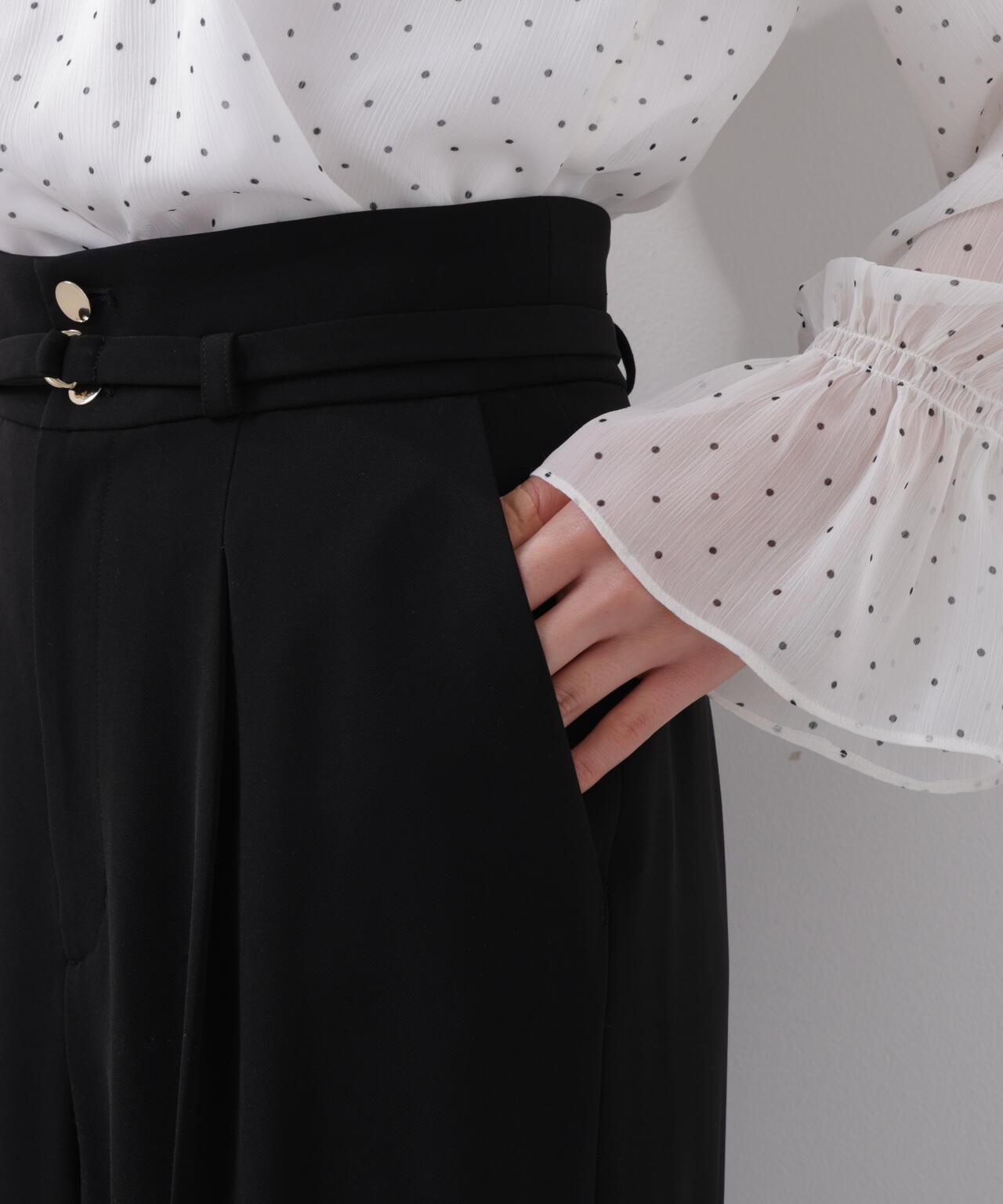 166cm B:78 W:56 H:83 S:24.5cm 着用サイズ:M