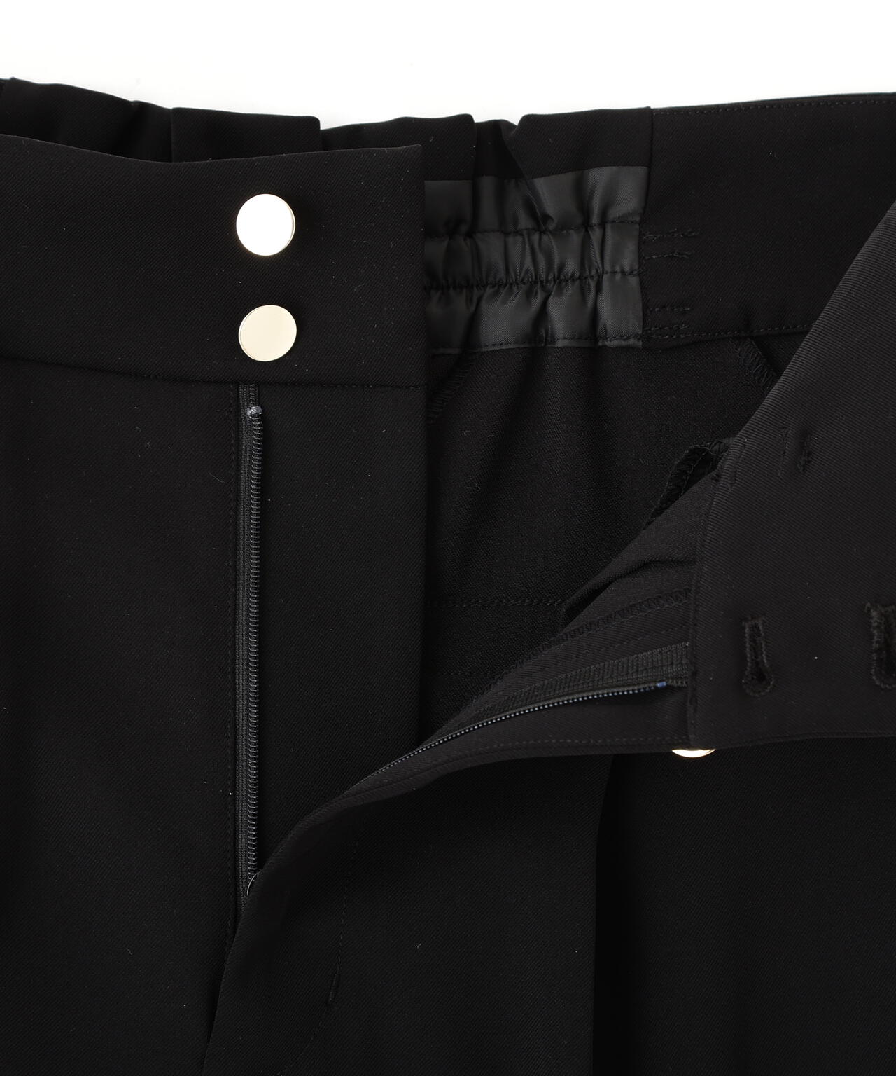 ベルト付きワイドパンツ