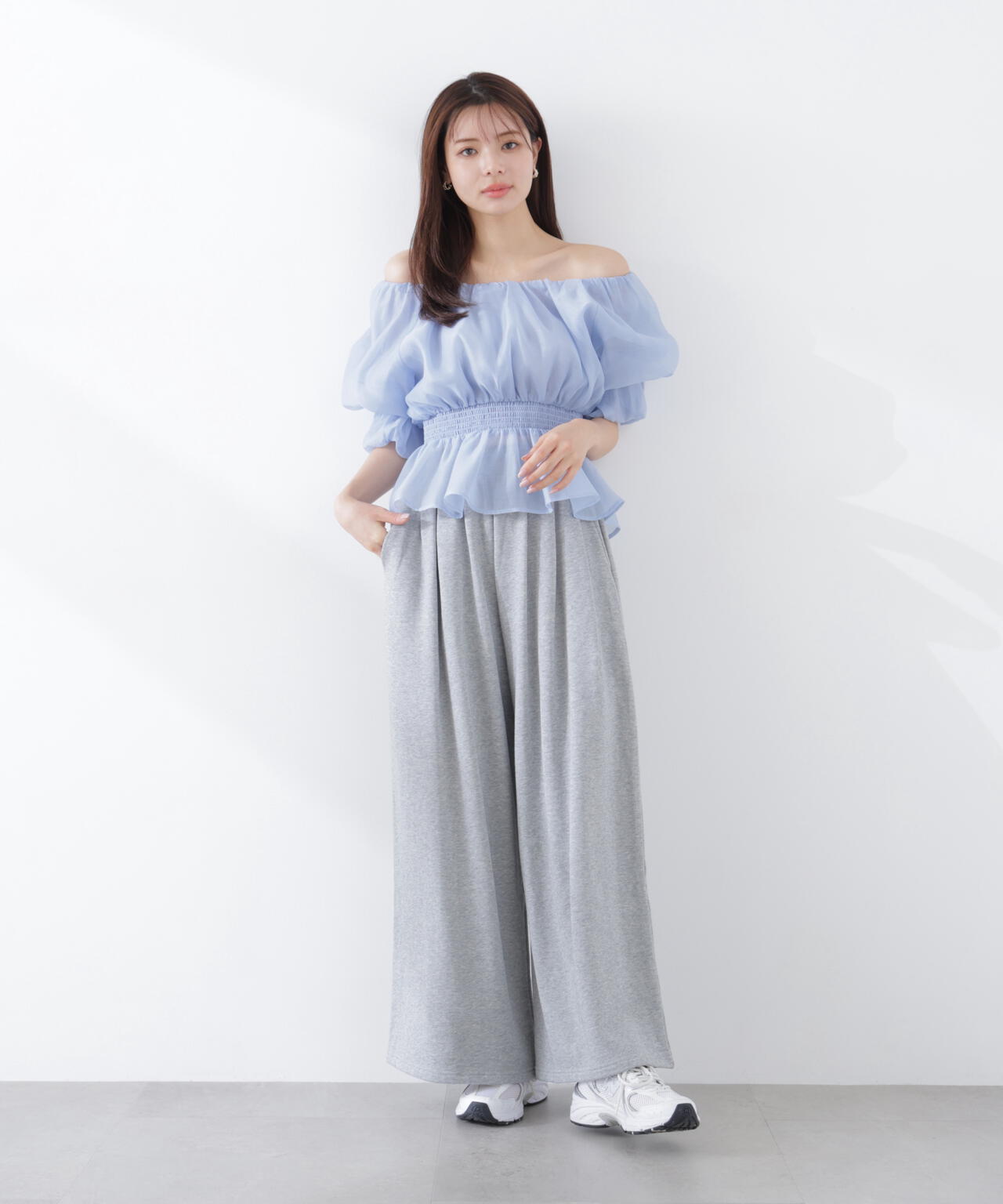 《EDIT COLOGNE》スウェットタックパンツ【WEB・一部店舗限定】