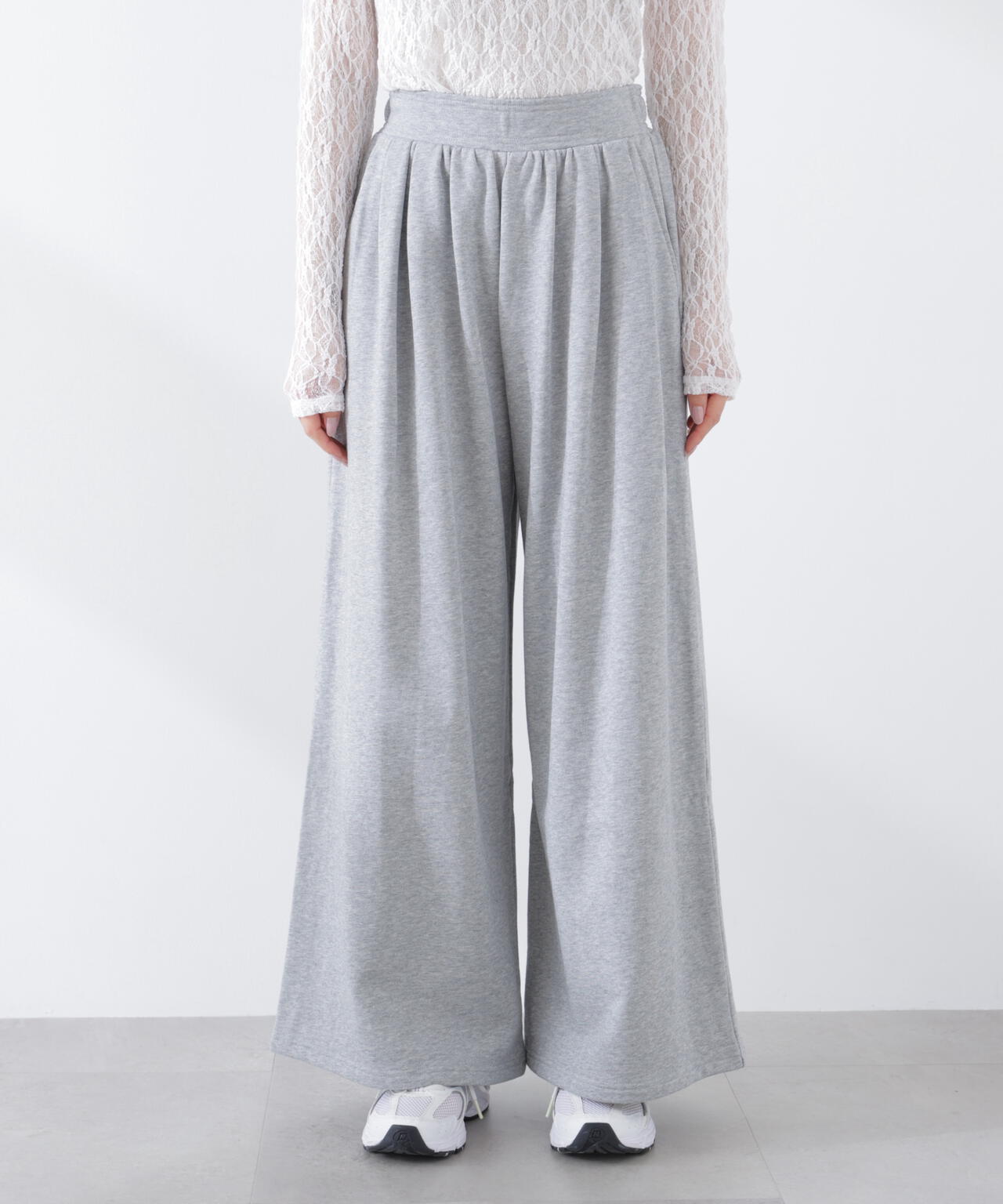 《EDIT COLOGNE》スウェットタックパンツ【WEB・一部店舗限定】