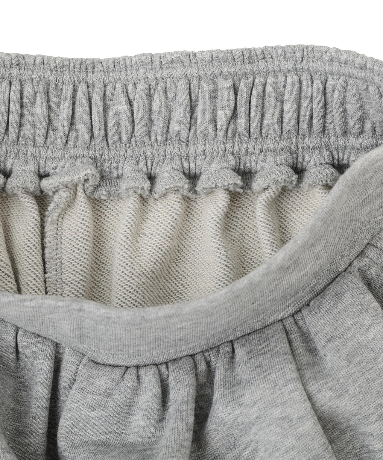 《EDIT COLOGNE》スウェットタックパンツ【WEB・一部店舗限定】