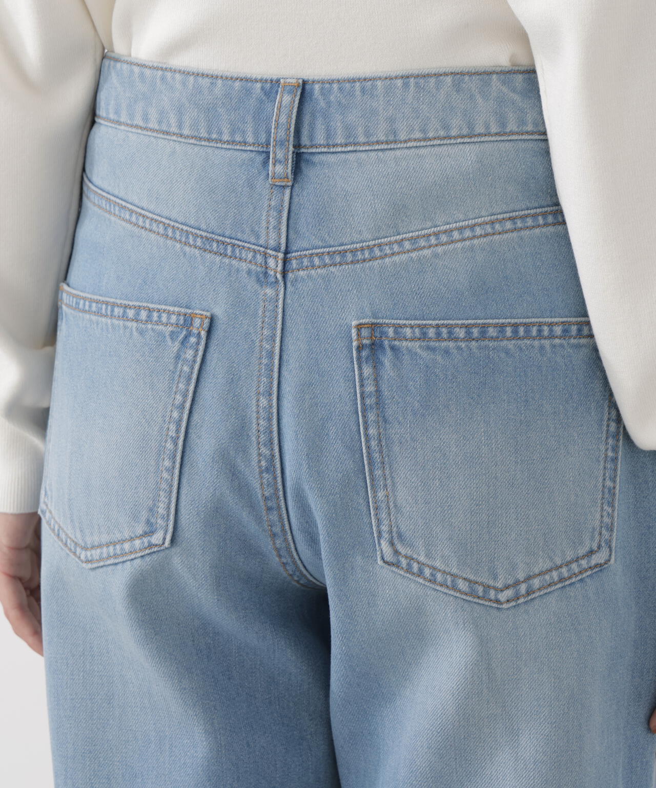 165cm B:82 W:59 H:86 S:25cm 着用サイズ:M