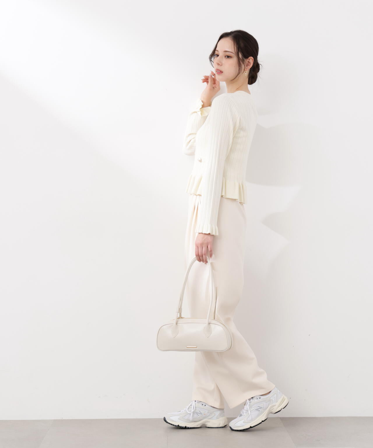 〈a/mie〉カットイージータックパンツ