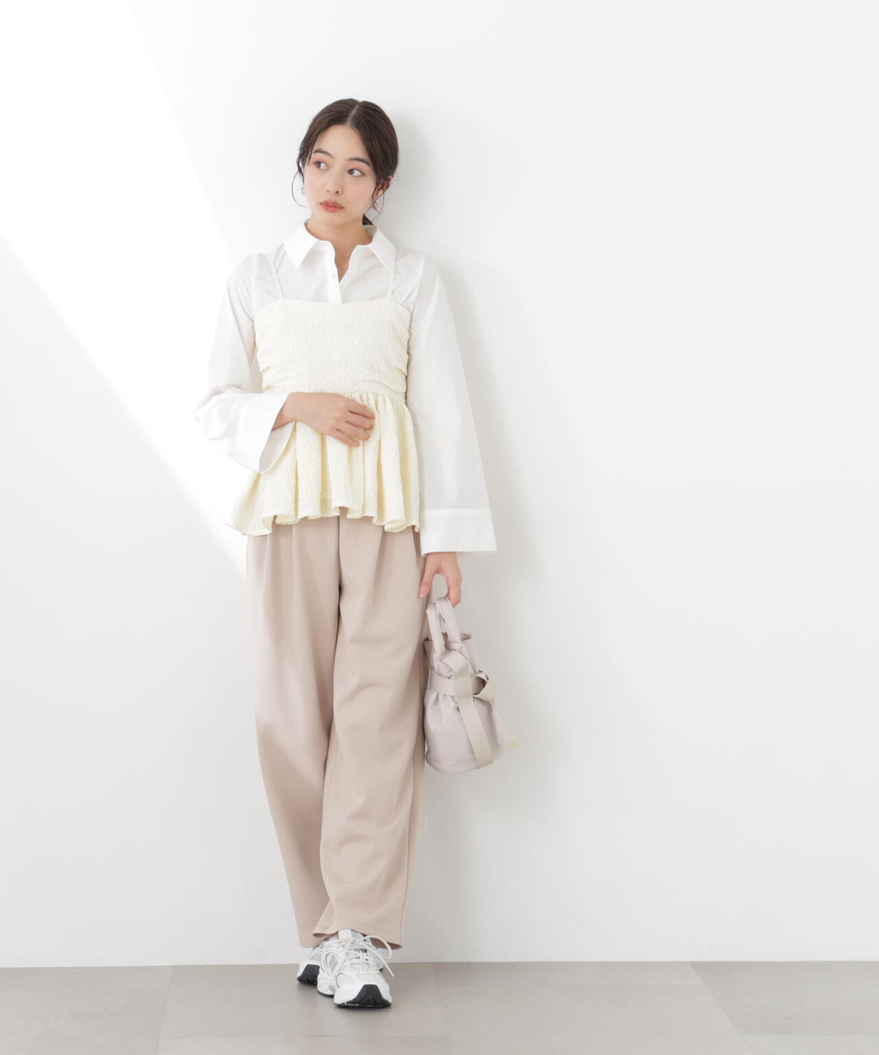 〈a/mie〉カットイージータックパンツ