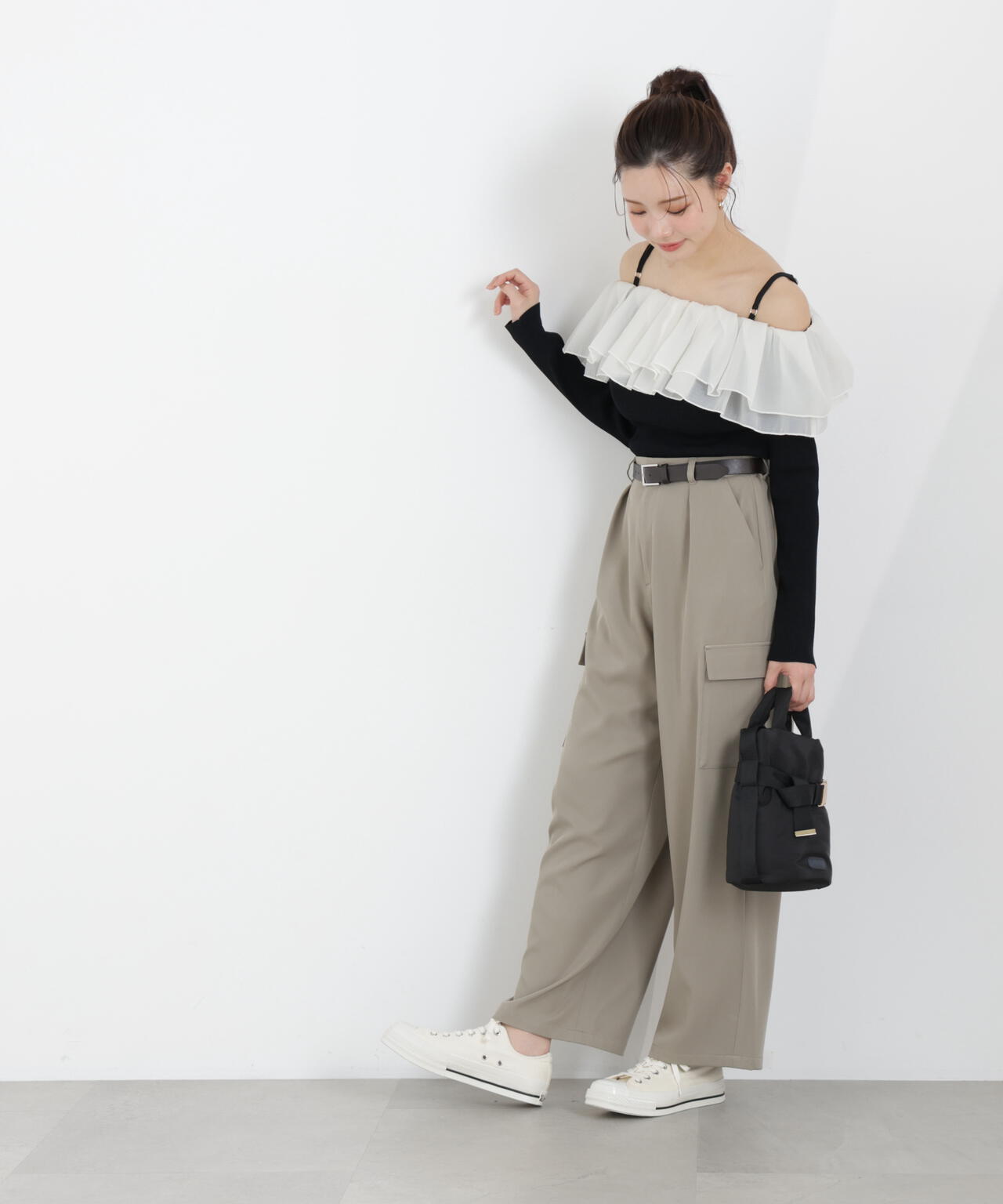 〈a/mie〉カーゴパンツ