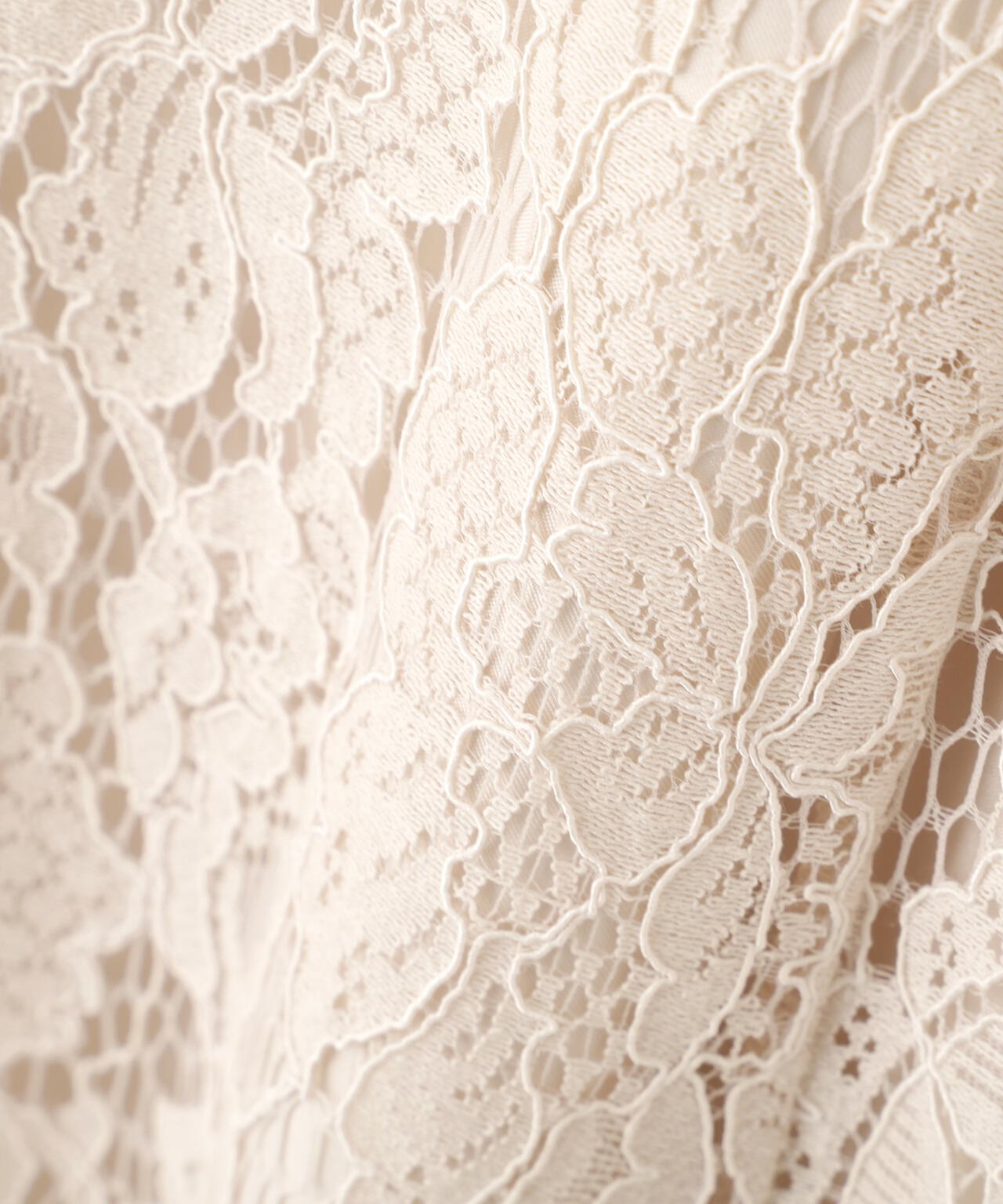 Vネックレースジャンスカ