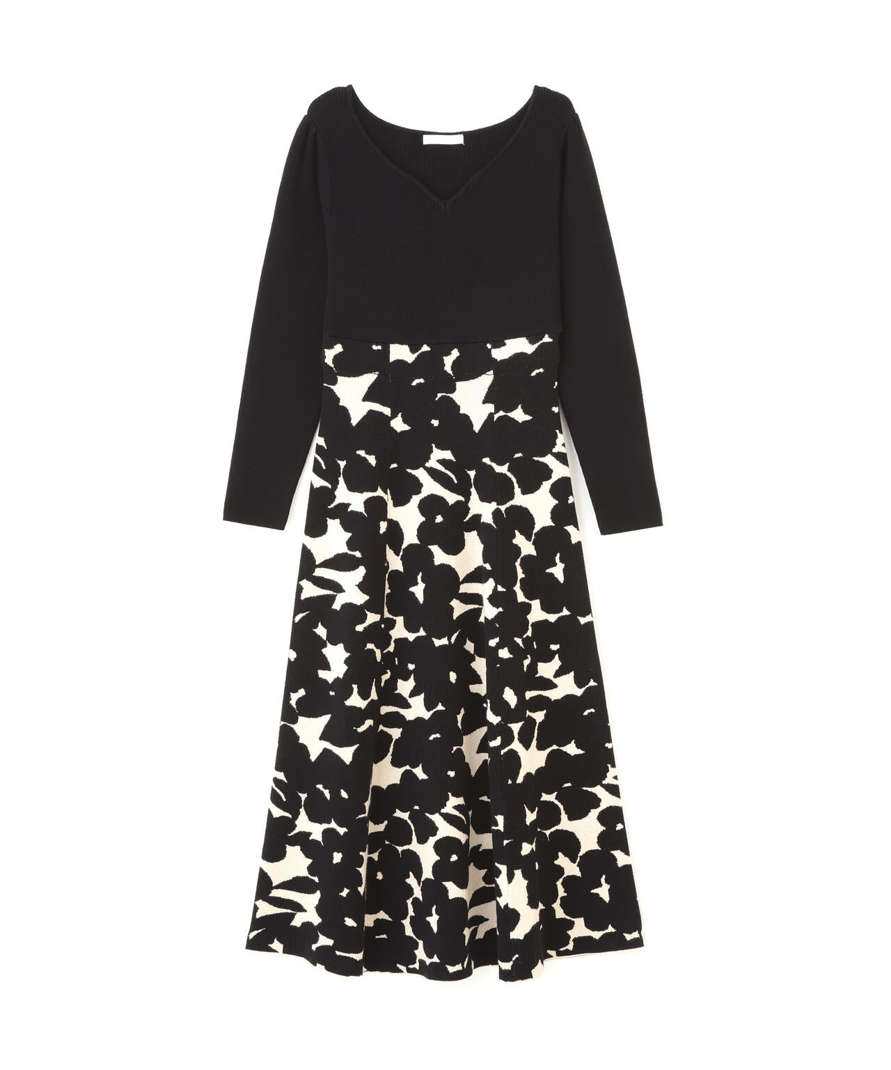 【加藤栞さん着用】ジャガードフラワーニットワンピース