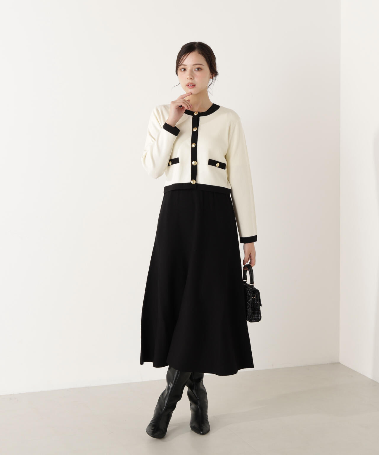 バイカラーカーデセットアップ