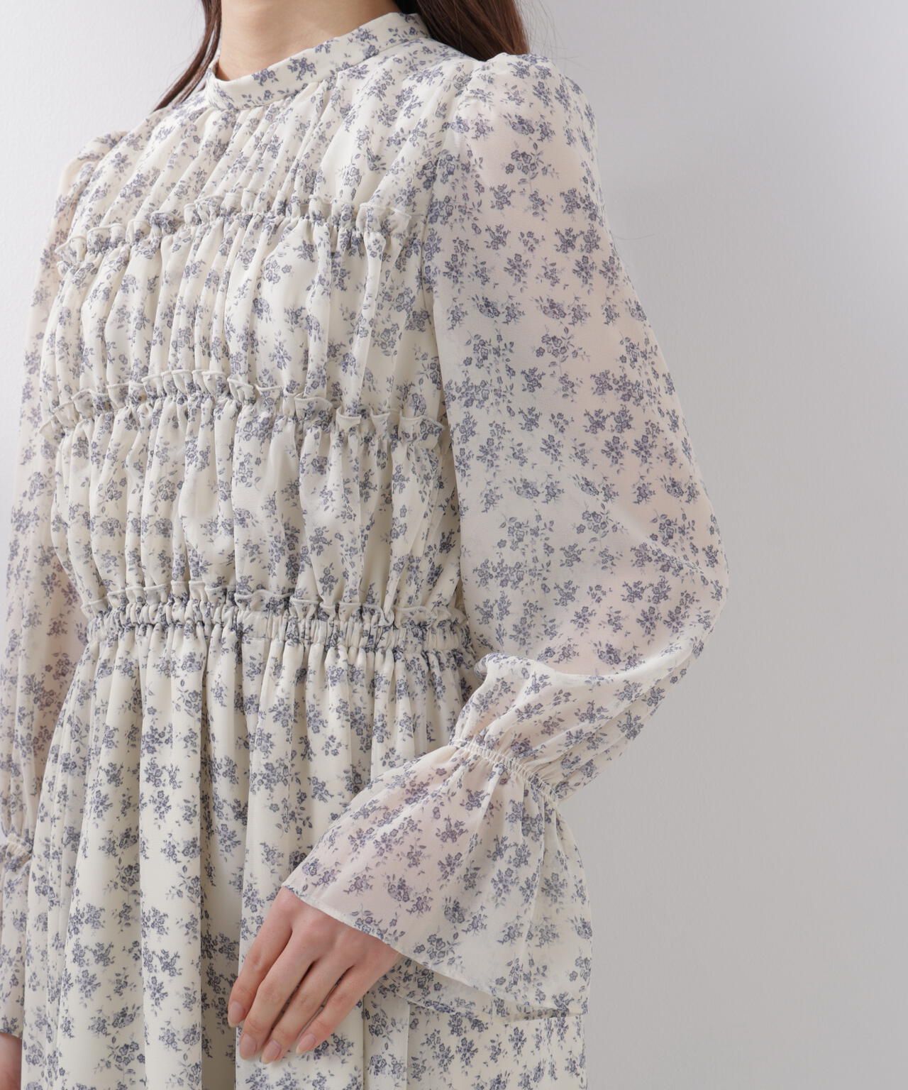 シアーシャーリングワンピース