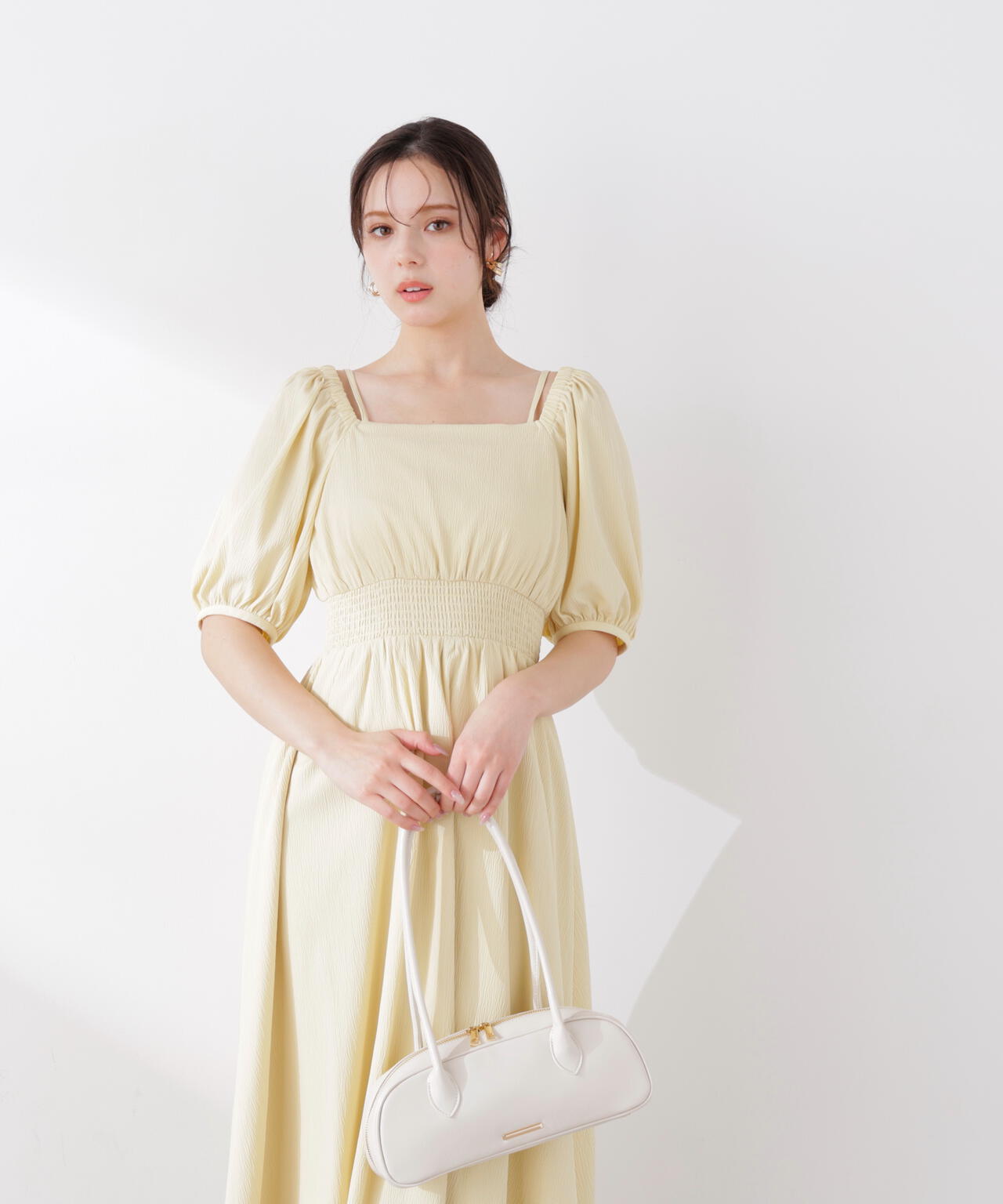 【6/12 10:00~6/15 Special Coupon 対象商品】<加藤栞さん着用>2wayパフスリーブワンピース