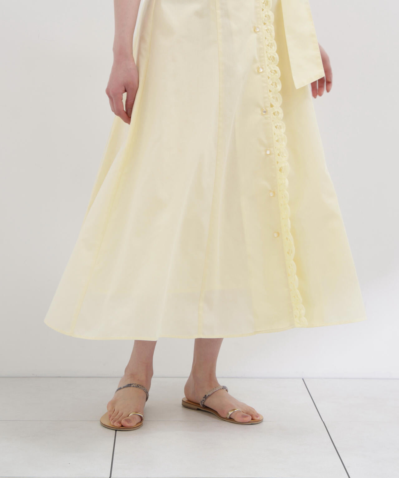 166cm B:78 W:56 H:83 S:24.5cm 着用サイズ:M