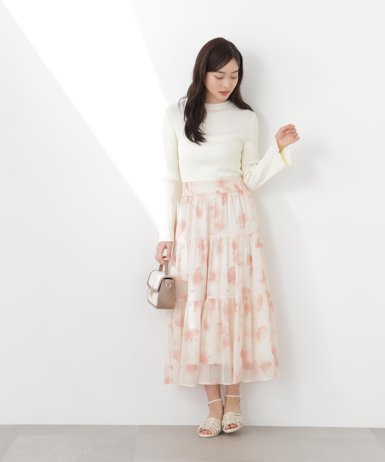 ニットドッキング花柄シャーリングワンピース