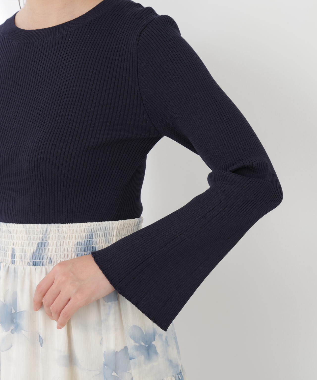 ニットドッキング花柄シャーリングワンピース【WEB・一部店舗限定】