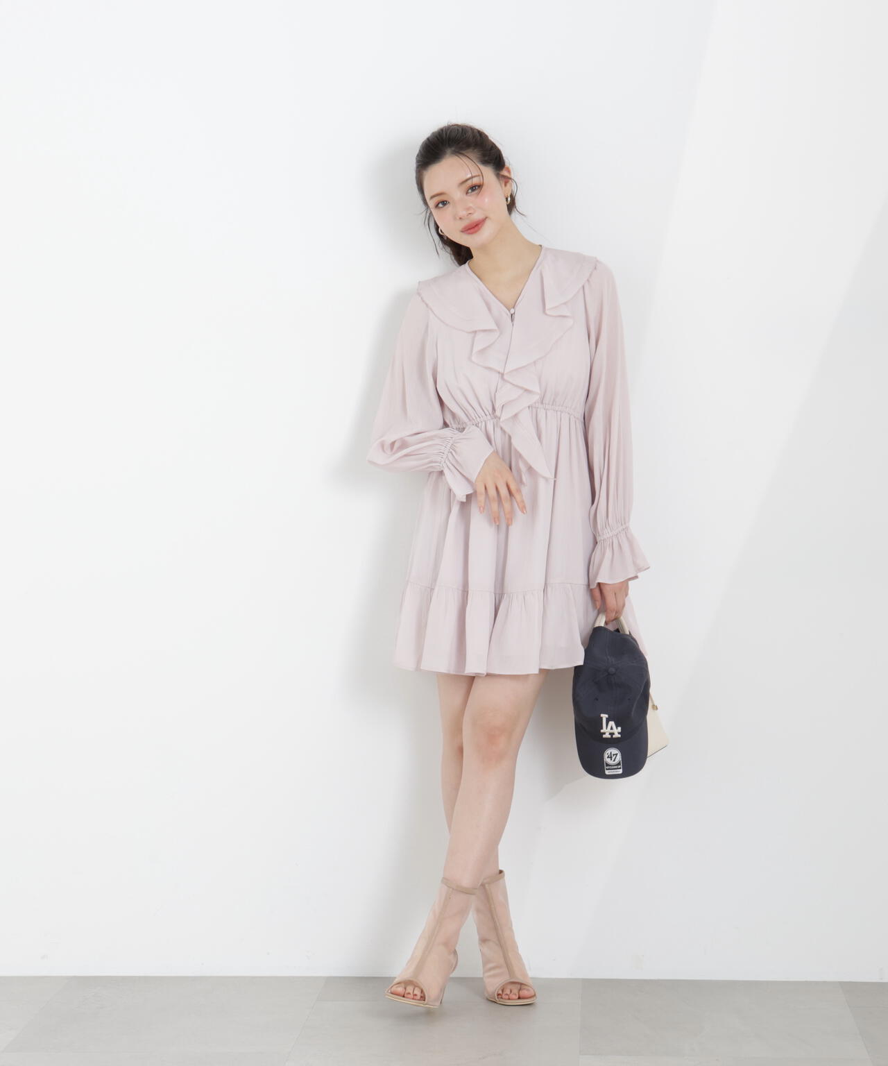 《EDIT COLOGNE》ラッフルミニワンピース【WEB・一部店舗限定】